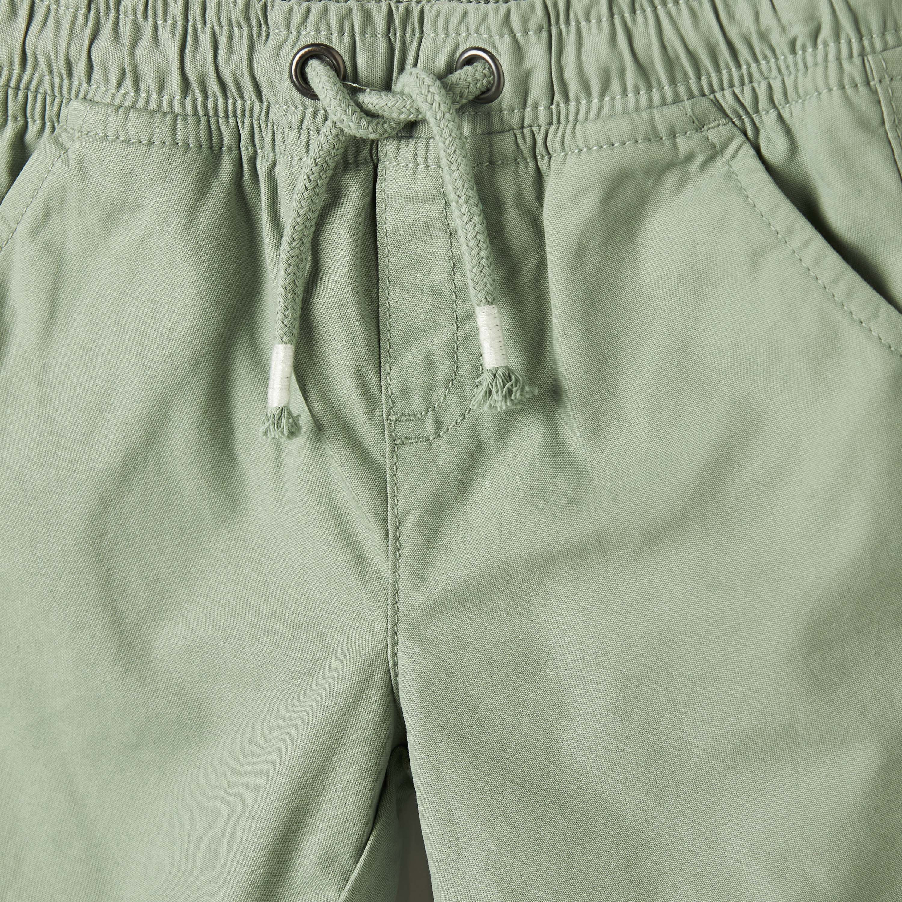 شورت سادة برباط إغلاق وجيوب-baby-boys-clothing-bottoms-shorts-image-2