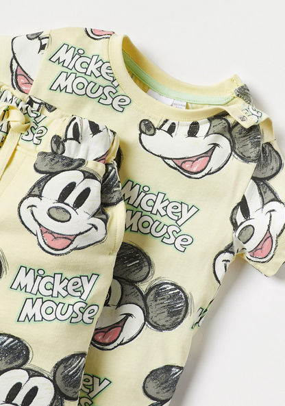 Disney Mickey Mouse Print T-shirt and Shorts Set-Clothes Sets-image-3