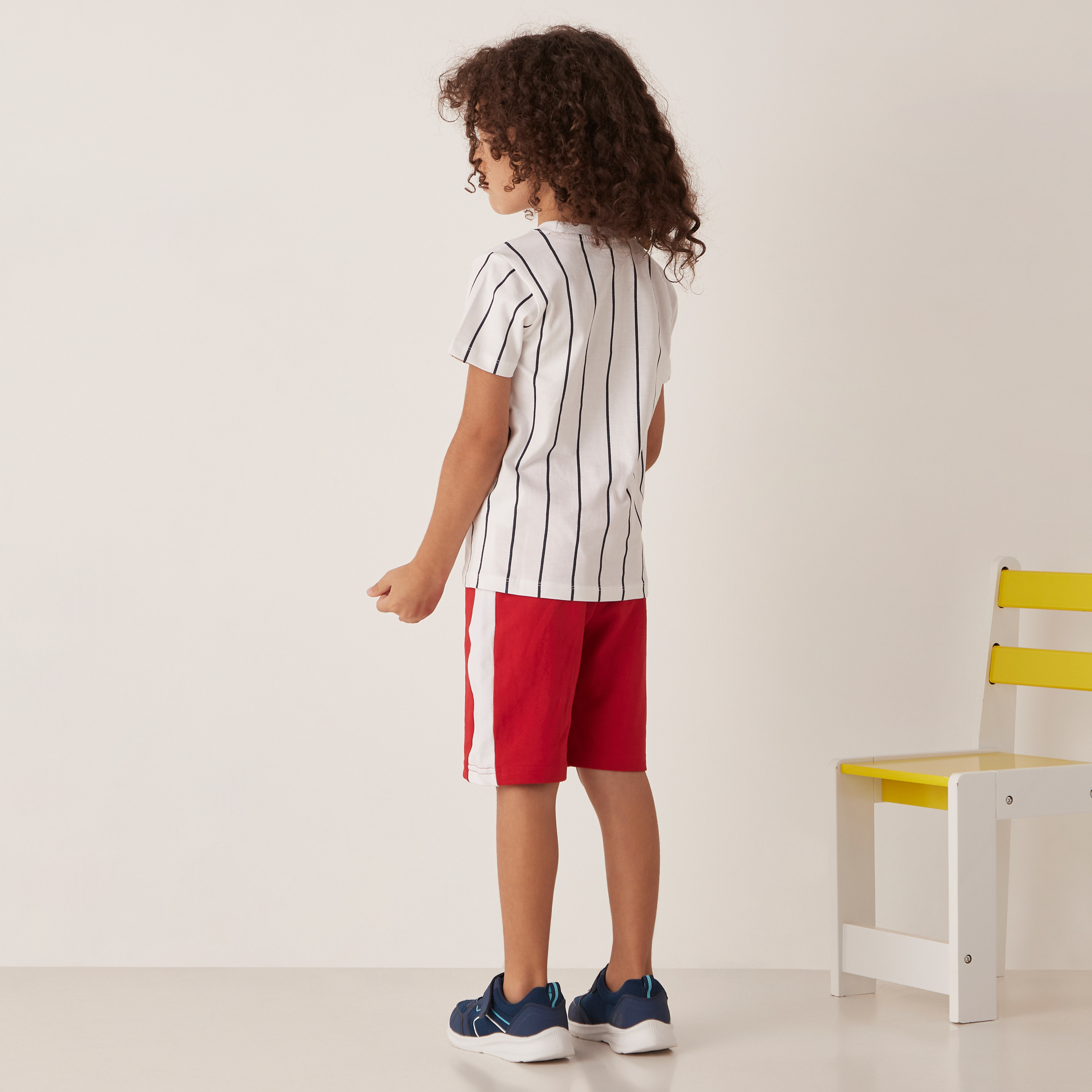 طقم شورت وتيشيرت 3 قطع بطبعات من جونيورز-boys-clothing-setsandcoords-image-5