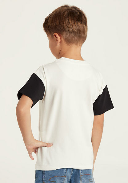 XYZ Colourblock T-shirt with Crew Neck and Short Sleeves-Tops-image-3
