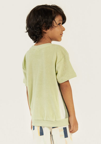 Eligo Textured T-shirt with Kangaroo Pockets and Round Neck-T Shirts-image-3
