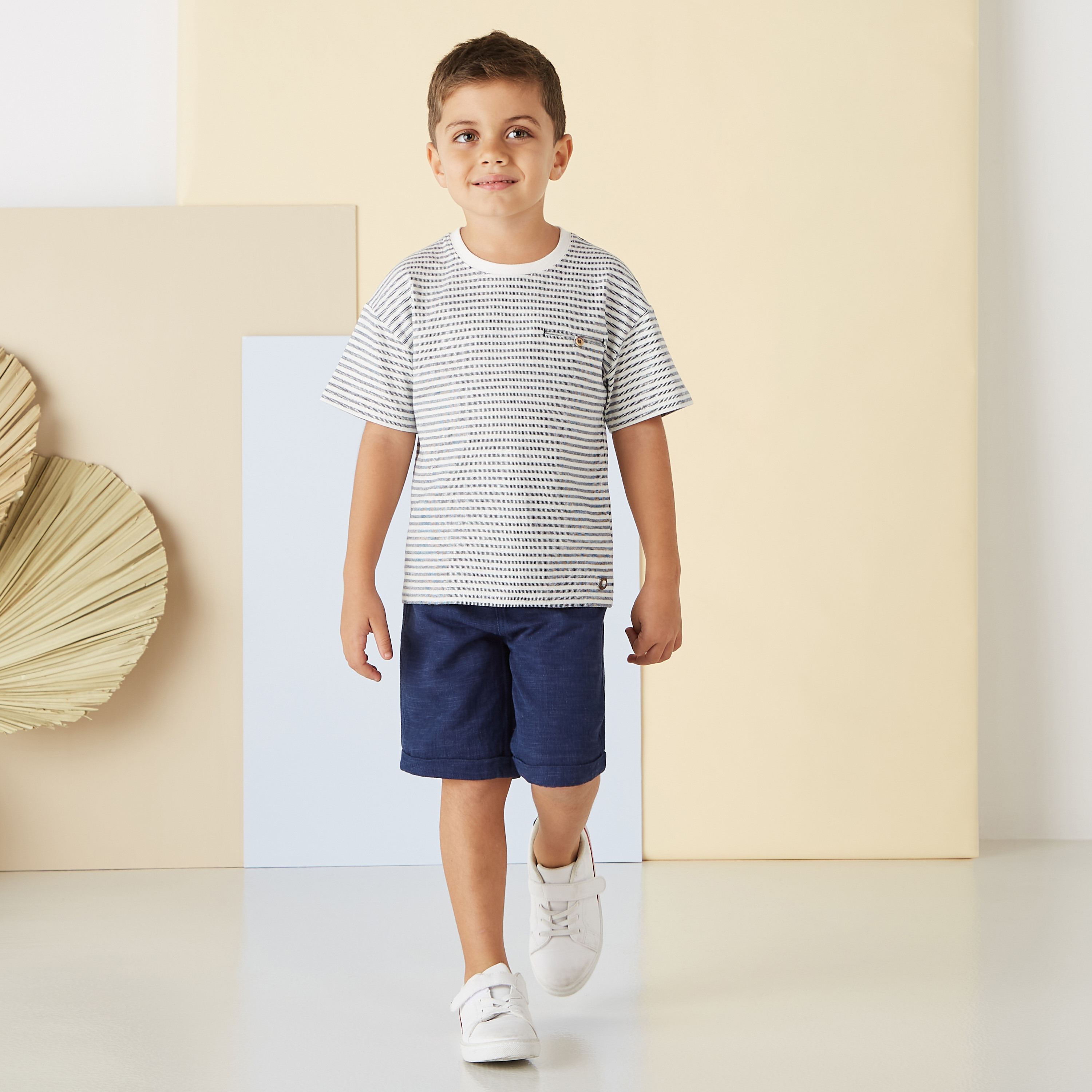 Eligo Solid Shorts with Pockets and Button Closure-baby-boys-clothing-bottoms-shorts-image-1