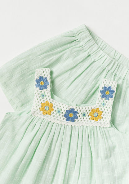 Juniors Embroidered Sleeveless Top with Shorts and Cap Set-Clothes Sets-image-4