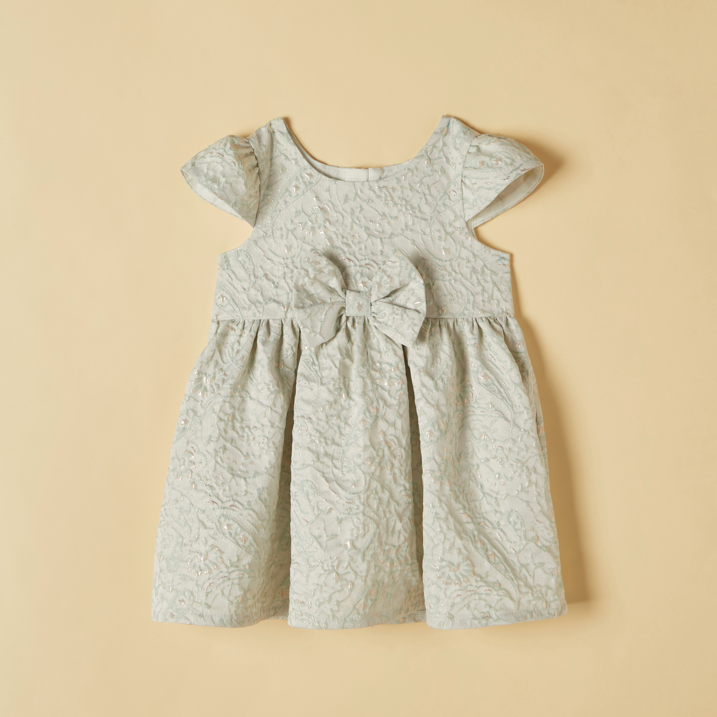 Juniors Textured Round Neck Dress with Bow Detail-baby-girls-clothing-dressesandjumpsuits-image-1
