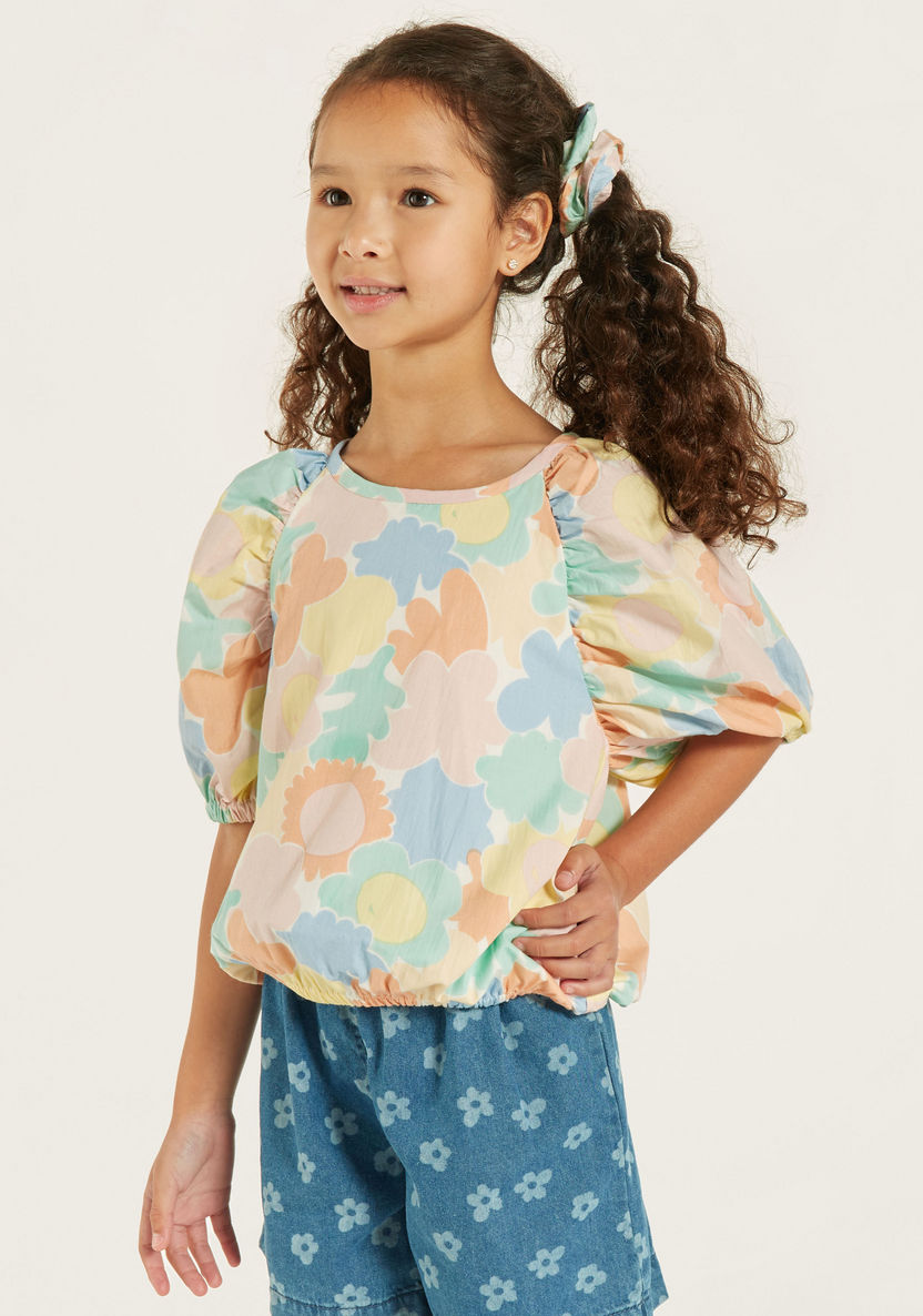 Juniors All-Over Floral Print Top with Puff Sleeves-Blouses-image-0