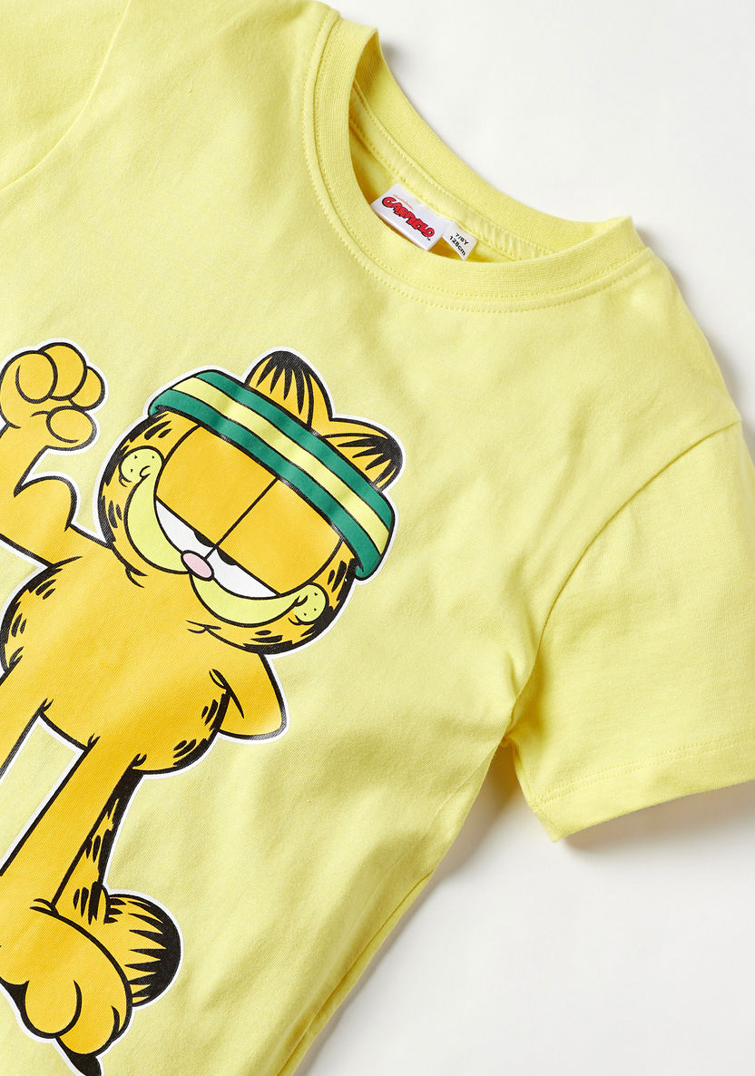 Garfield Print Crew Neck T-shirt and Pyjama Set-Nightwear-image-1