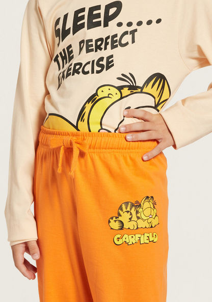 Garfield Print T-shirt and Pyjama Set-Nightwear-image-3