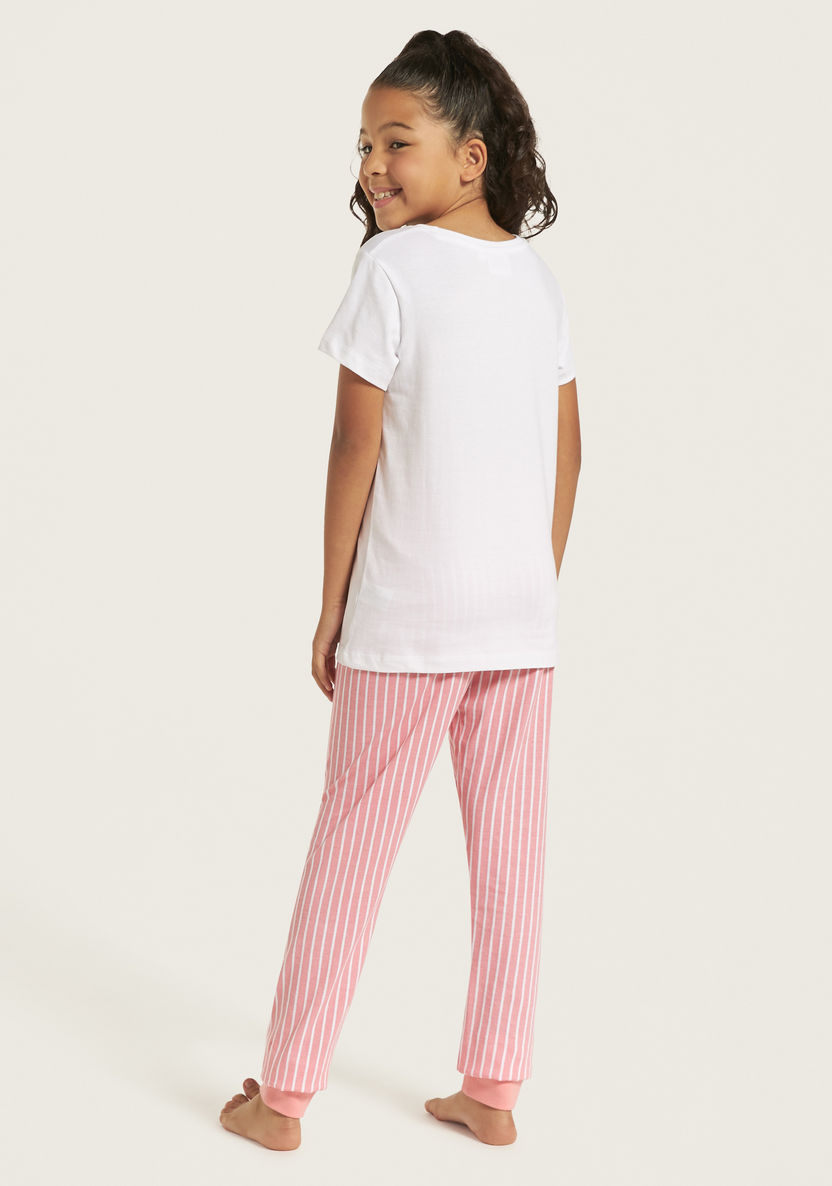 Garfield Print Round Neck T-shirt and Pyjama Set-Nightwear-image-4