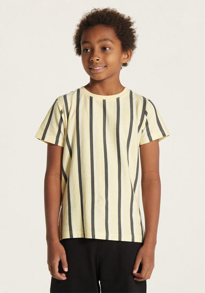 Juniors Striped T-shirt with Crew Neck and Short Sleeves-T Shirts-image-0