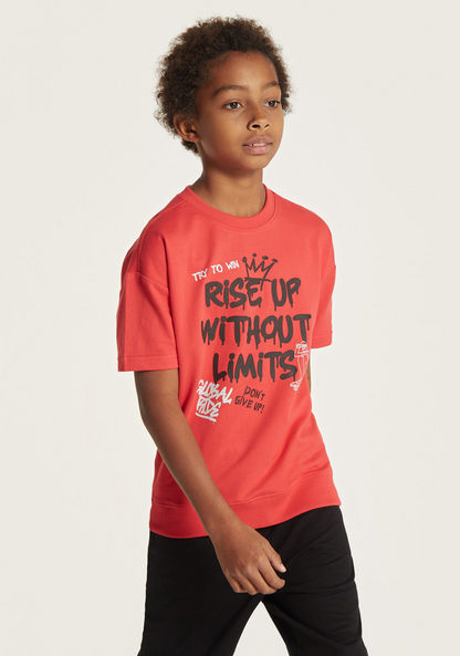 Juniors Slogan Print T-shirt with Crew Neck and Short Sleeves-T Shirts-image-0