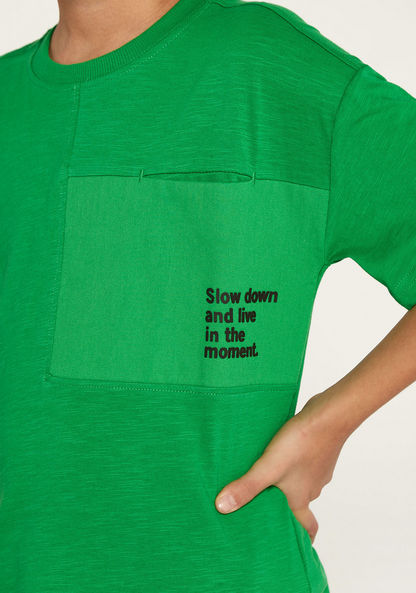 Juniors Slogan Print T-shirt with Short Sleeves and Pocket Detail-T Shirts-image-1