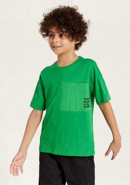 Juniors Slogan Print T-shirt with Short Sleeves and Pocket Detail-T Shirts-image-2