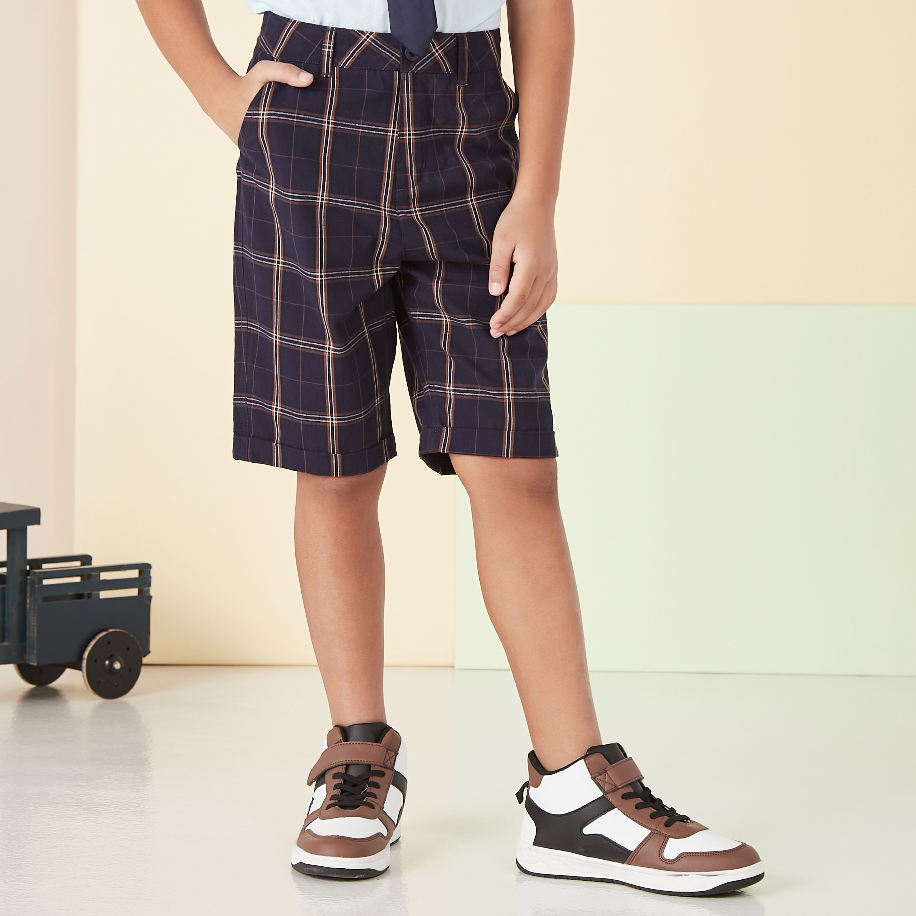طقم ملابس 4 قطع بنمط كاروهات من جونيورز-boys-clothing-setsandcoords-image-4