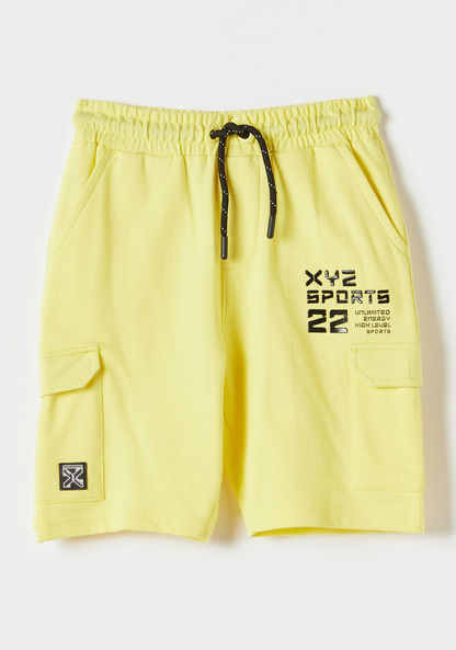 XYZ Logo Print Shorts with Drawstring Closure and Pockets-Shorts-image-0