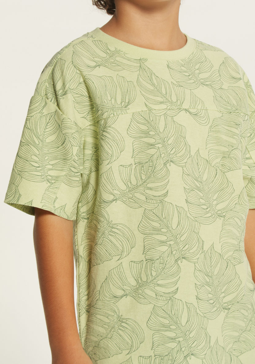 Eligo All-Over Leaf Print T-shirt with Crew Neck and Short Sleeves-T Shirts-image-2