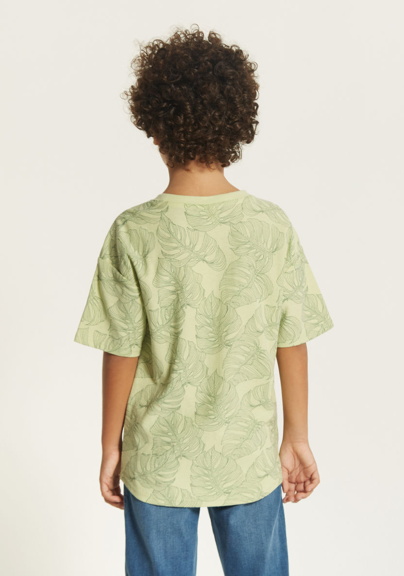 Eligo All-Over Leaf Print T-shirt with Crew Neck and Short Sleeves-T Shirts-image-3
