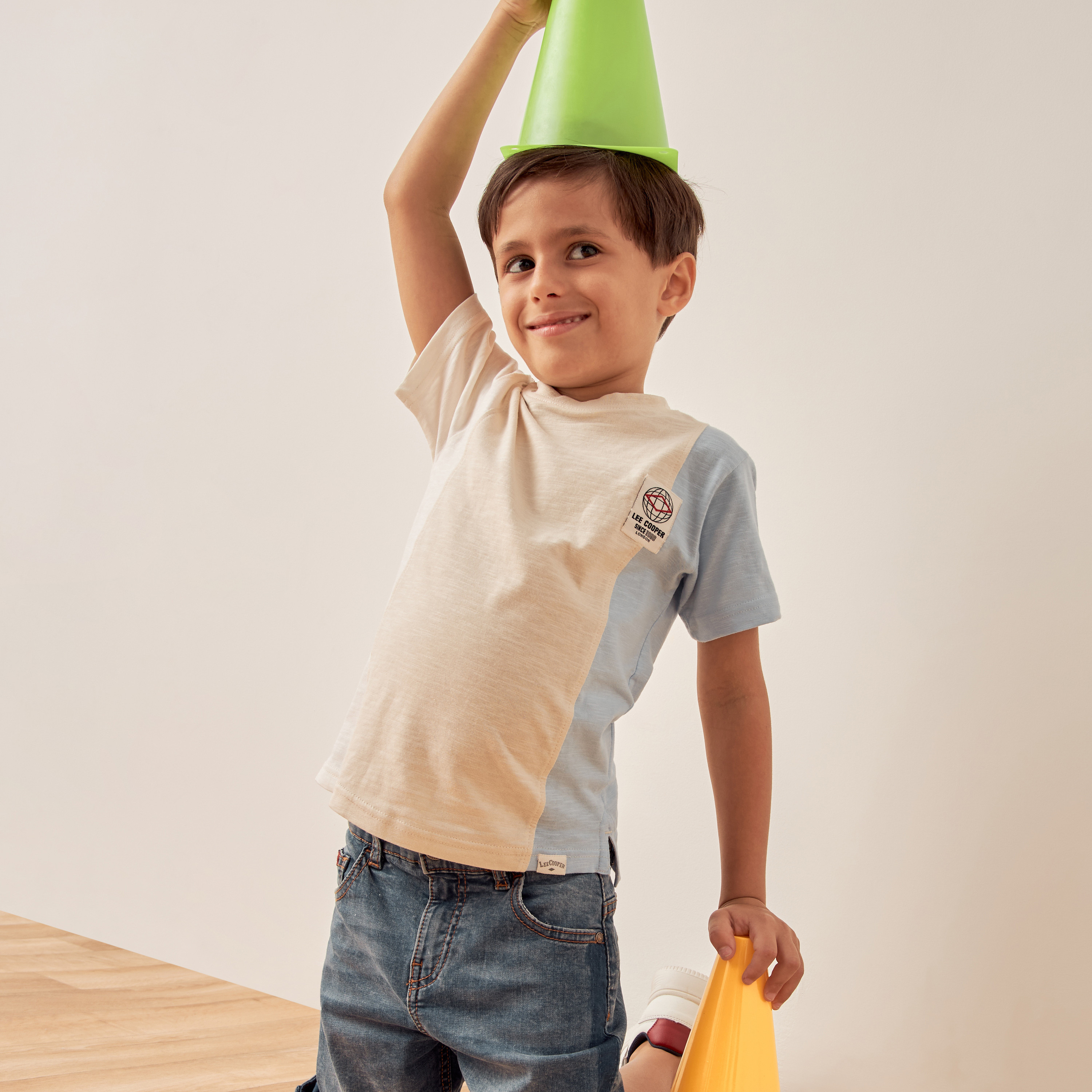 Lee Cooper Colourblock T-shirt with Crew Neck and Short Sleeves-boys-clothing-tshirtsandpolos-image-1