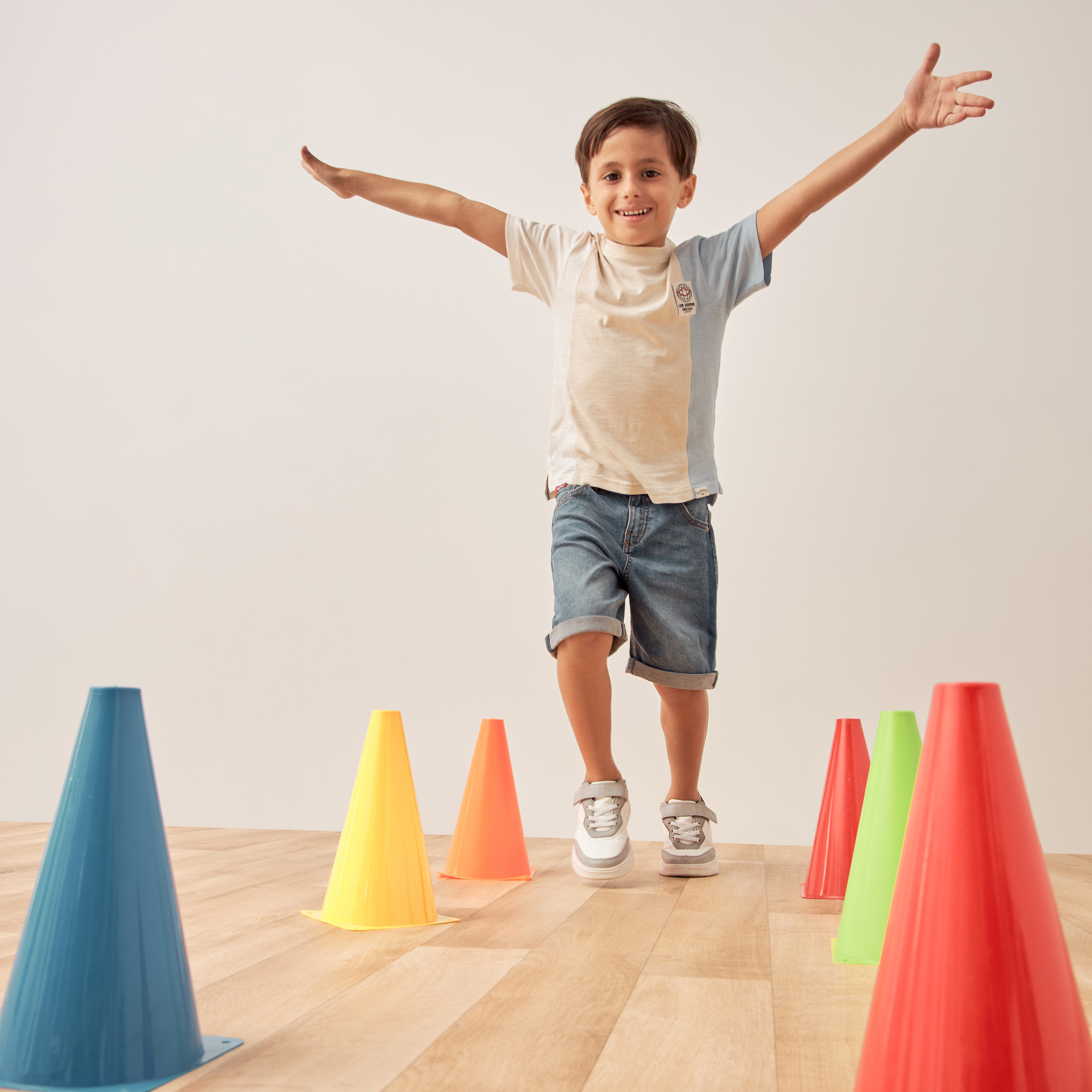 Lee Cooper Colourblock T-shirt with Crew Neck and Short Sleeves-boys-clothing-tshirtsandpolos-image-2
