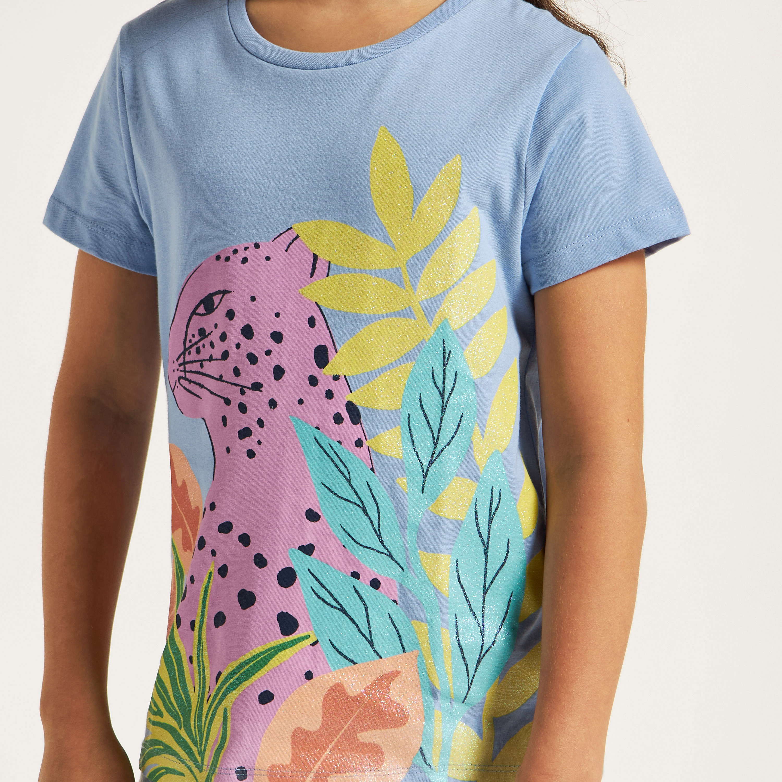 Juniors Glitter Graphic Print T-shirt with Short Sleeves and Crew Neck-girls-clothing-schoolwear-tshirts-image-3
