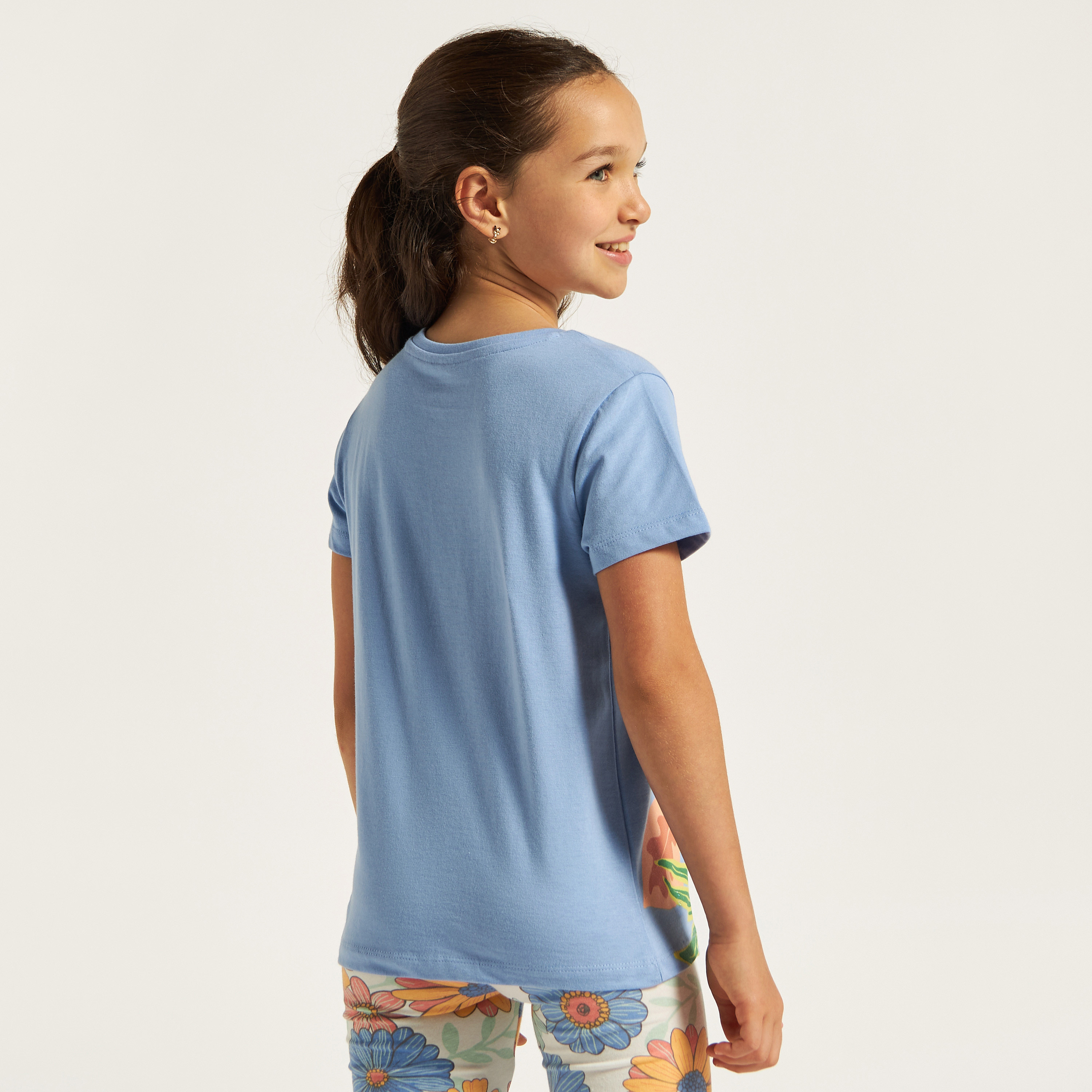 Juniors Glitter Graphic Print T-shirt with Short Sleeves and Crew Neck-girls-clothing-schoolwear-tshirts-image-4