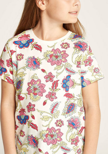 Juniors All-Over Floral Print T-shirt with Short Sleeves and Crew Neck-T Shirts-image-2