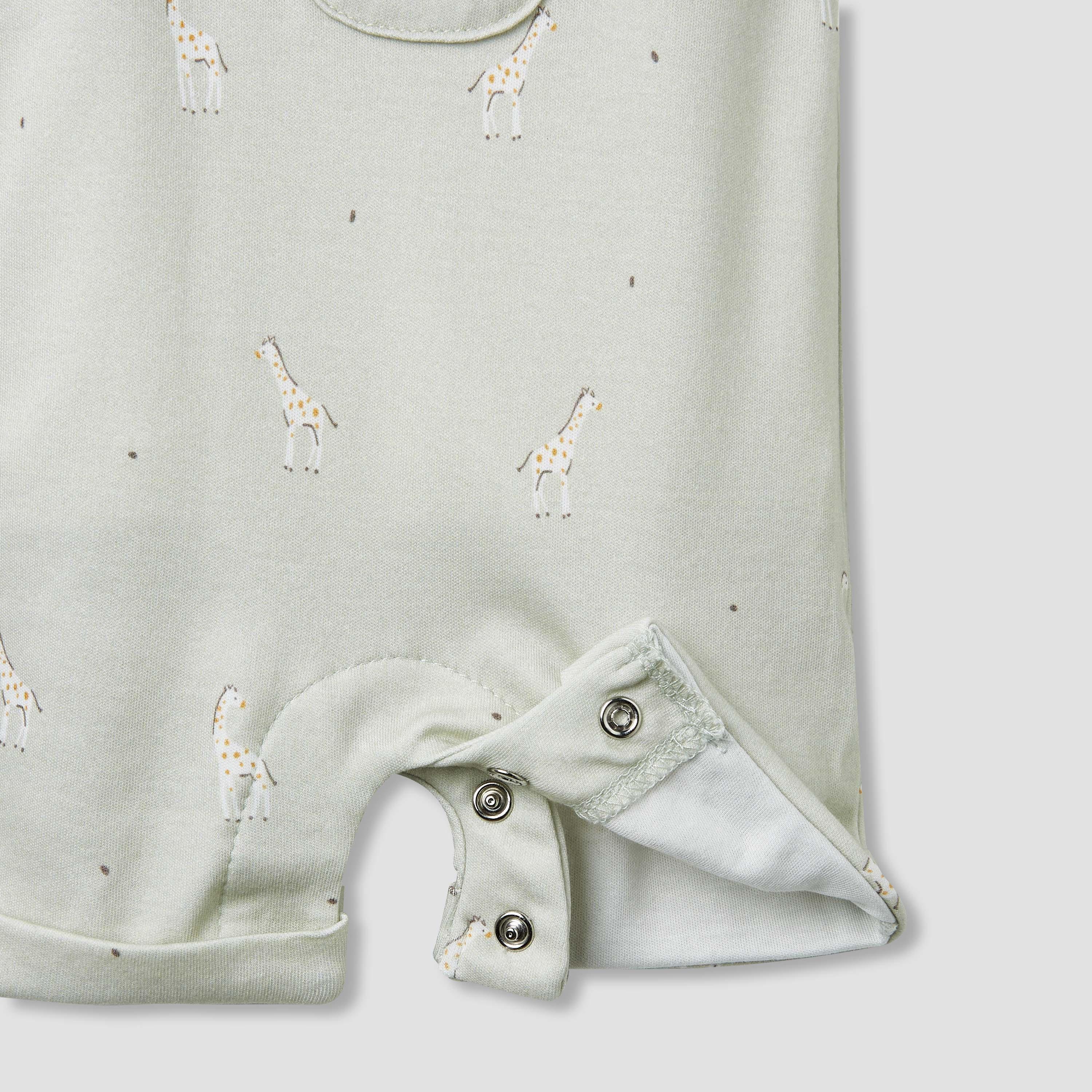 طقم دنغري بطبعات زرافة وتيشيرت من جونيورز-baby-boys-clothing-rompers-image-4