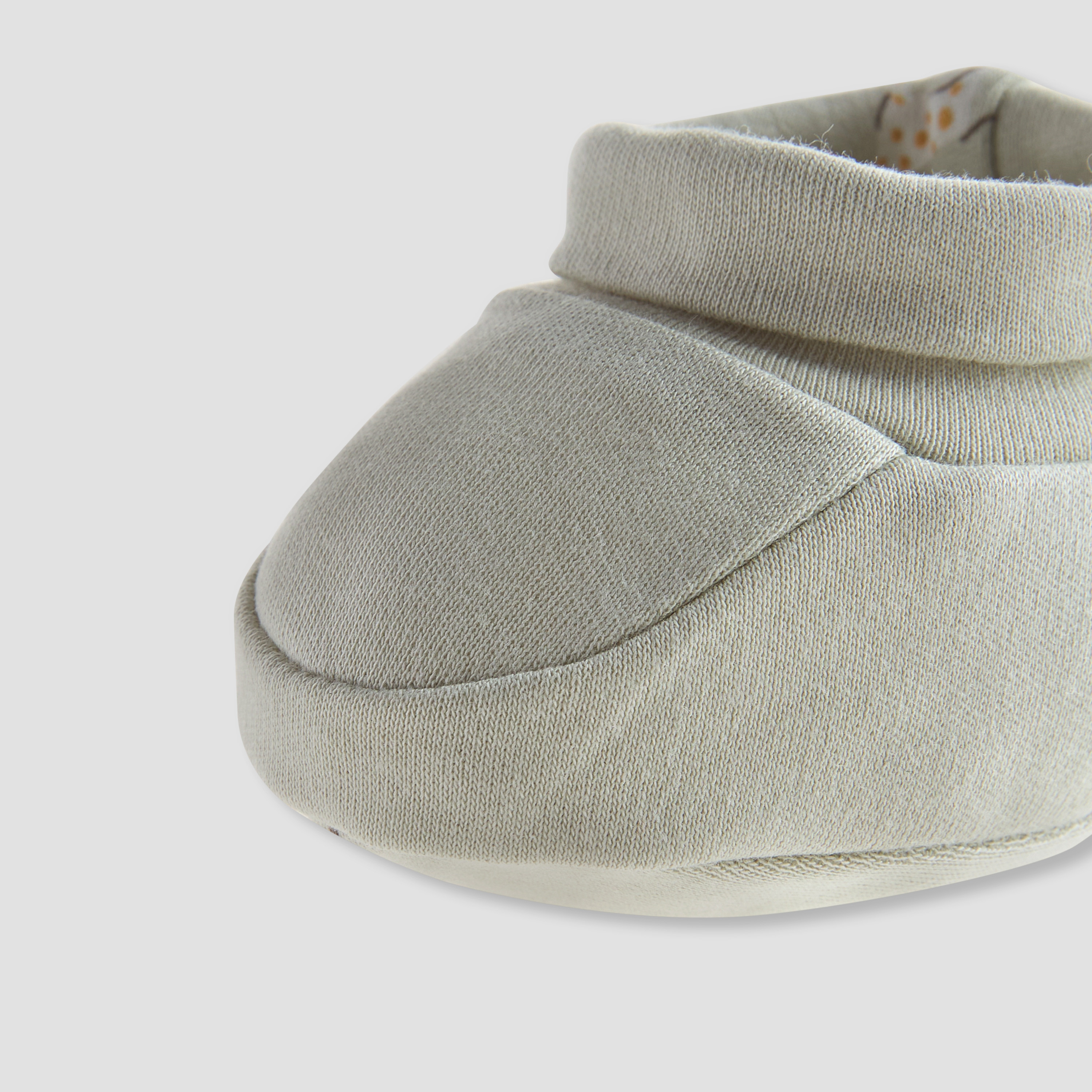 جوارب مواليد بطبعات من جونيورز - طقم من زوجين-baby-boys-shoes-booties-image-5