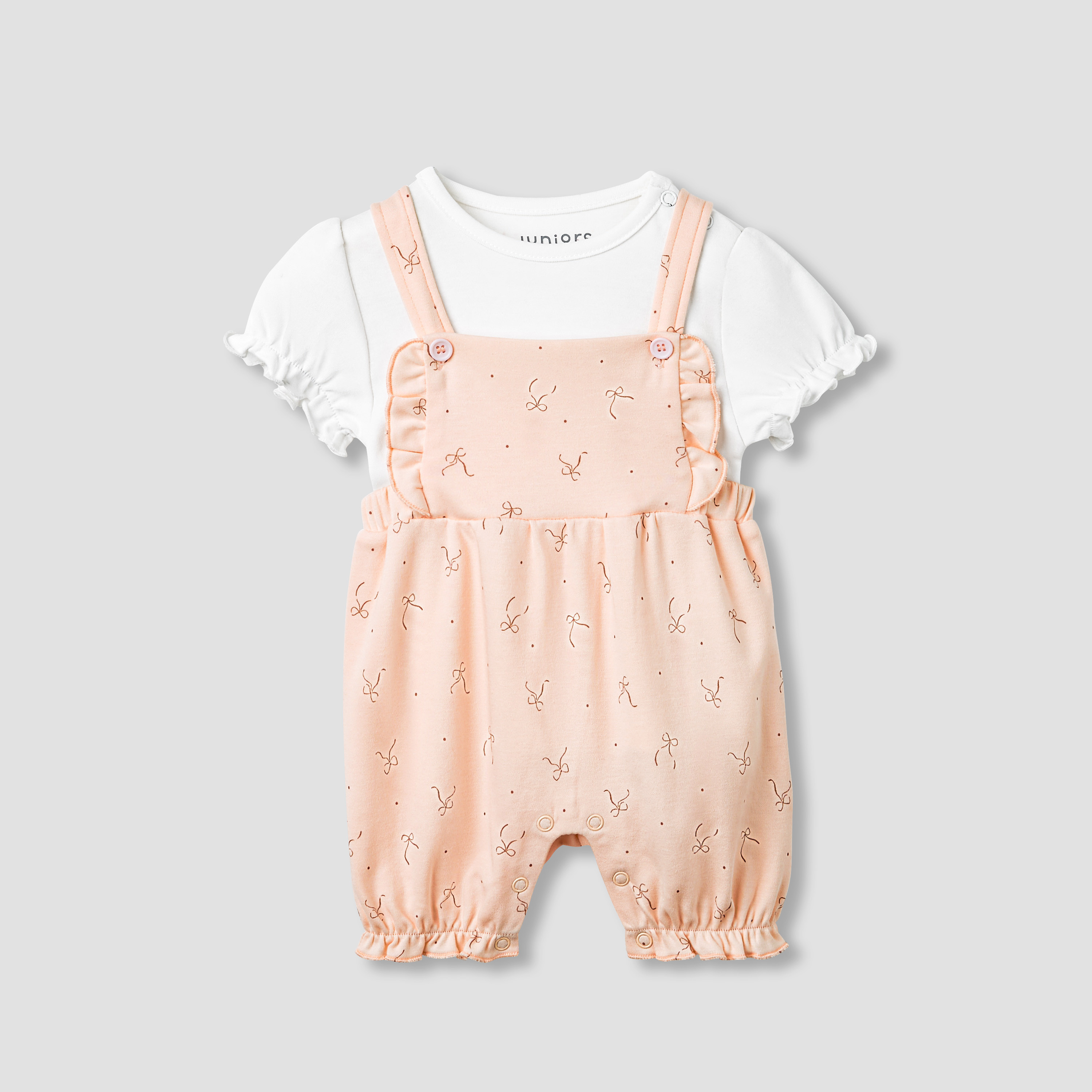 طقم دنغري بطبعات فيونكات وبلوزة سادة من جونيورز-baby-girls-clothing-nightwear-sleepsuits-image-2