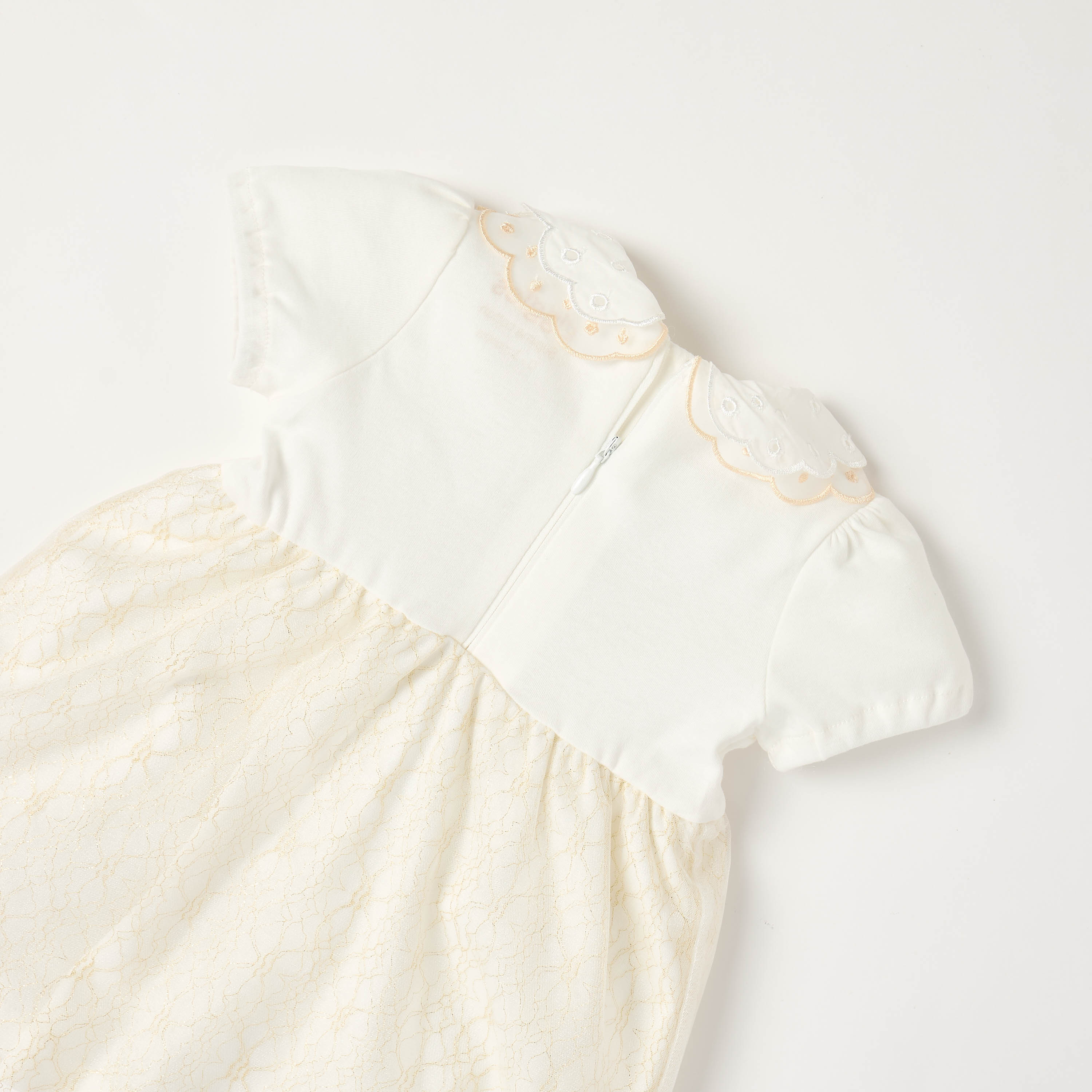 فستان إيه لاين بتطريز زهري وبأكمام قصؤة وياقة بيتر بان وبطول الركبة من جيجلز-baby-girls-clothing-dressesandjumpsuits-image-2