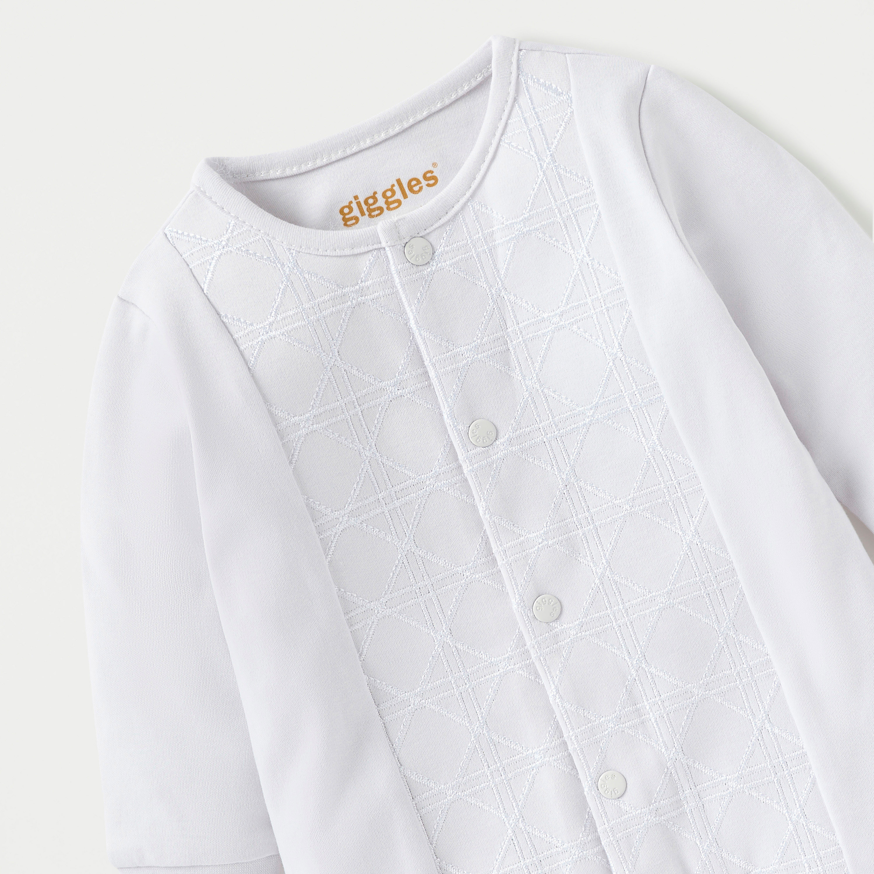 بدلة نوم بارزة الملمس بأكمام طويلة وأزرار إغلاق من جيجلز-baby-boys-clothing-nightwear-sleepsuits-image-2