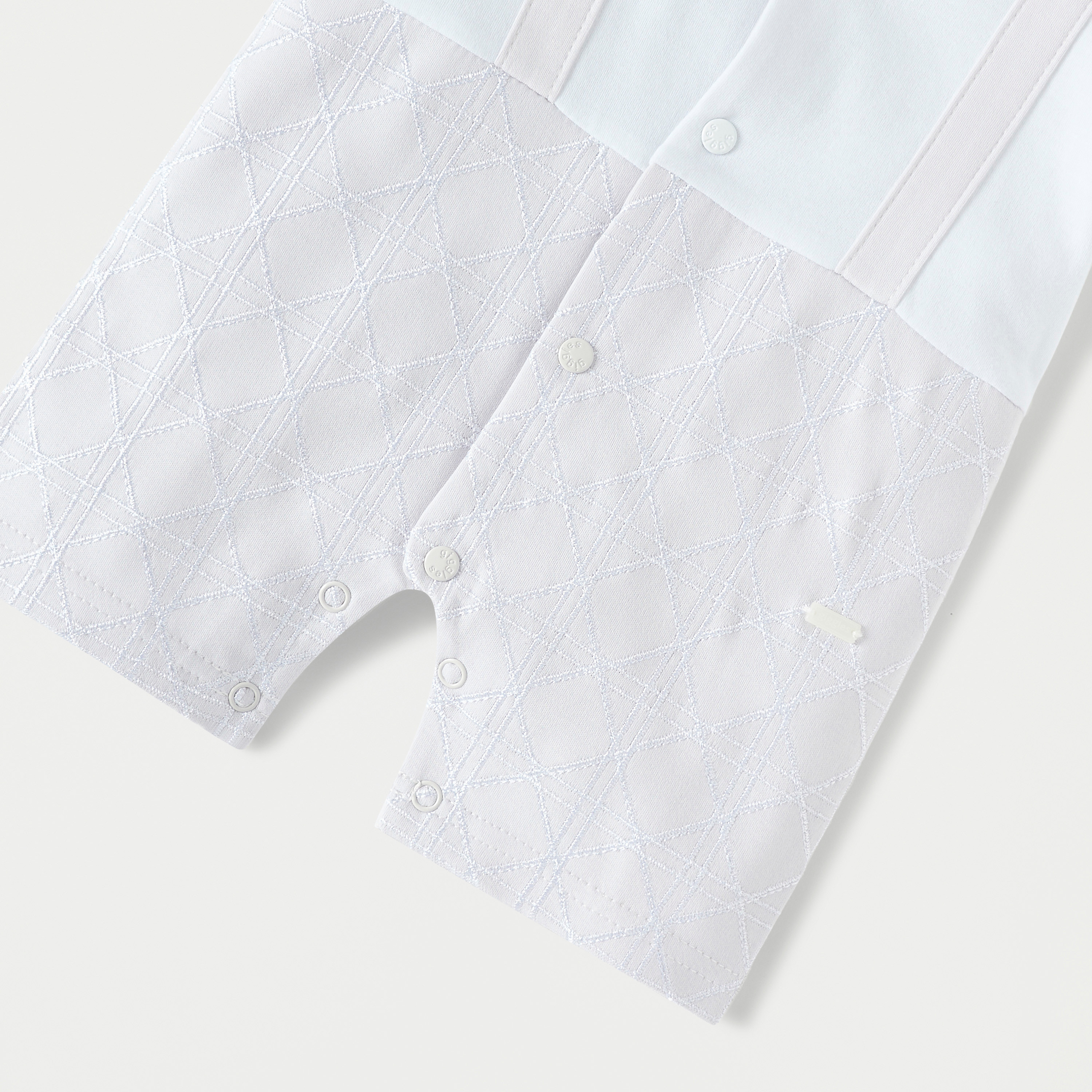 Giggles Textured Romper with Bow Applique and Button Closure-baby-boys-clothing-rompers-image-3