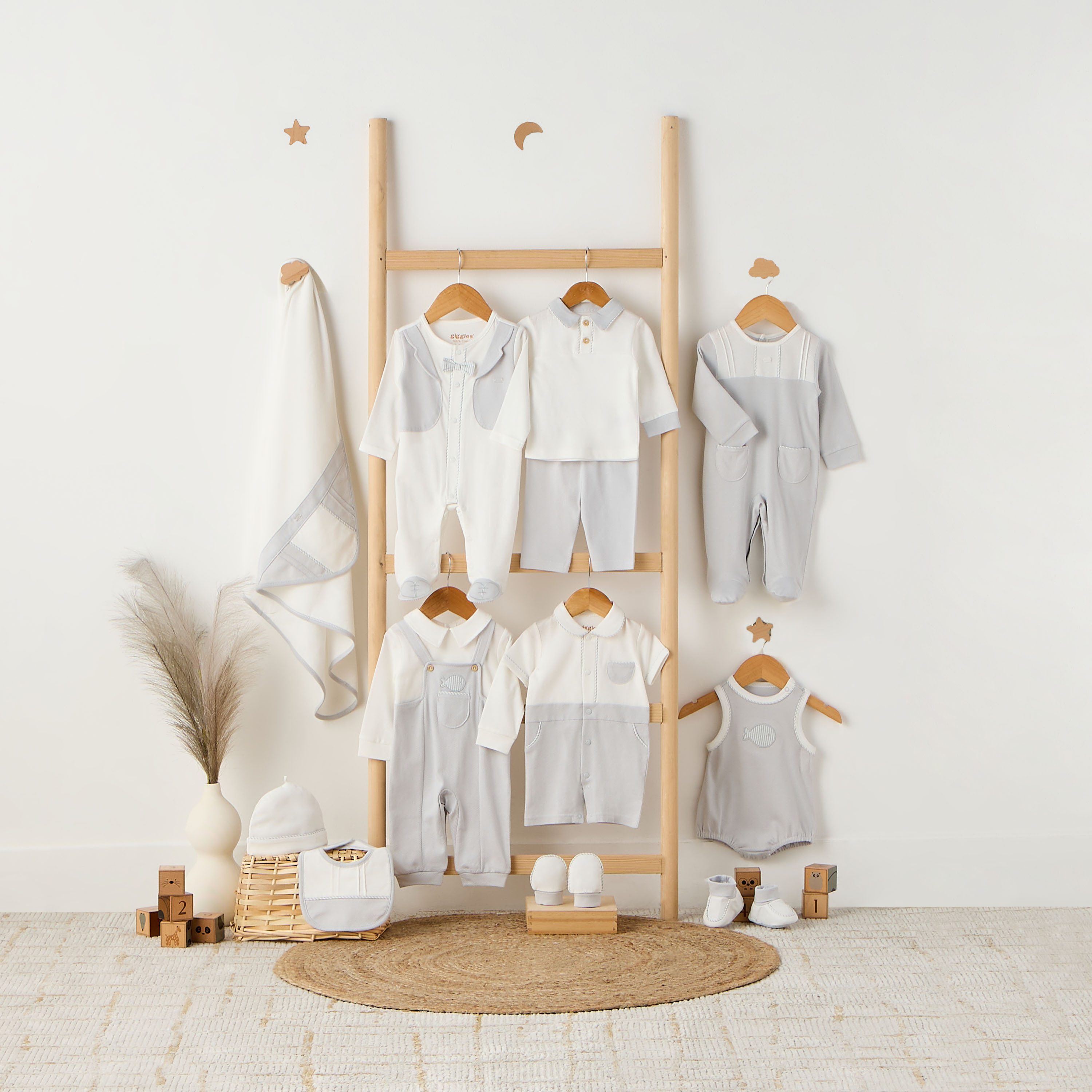 أفرول بارز الملمس بأكمام قصيرة من جيجلز-baby-boys-clothing-rompers-image-1