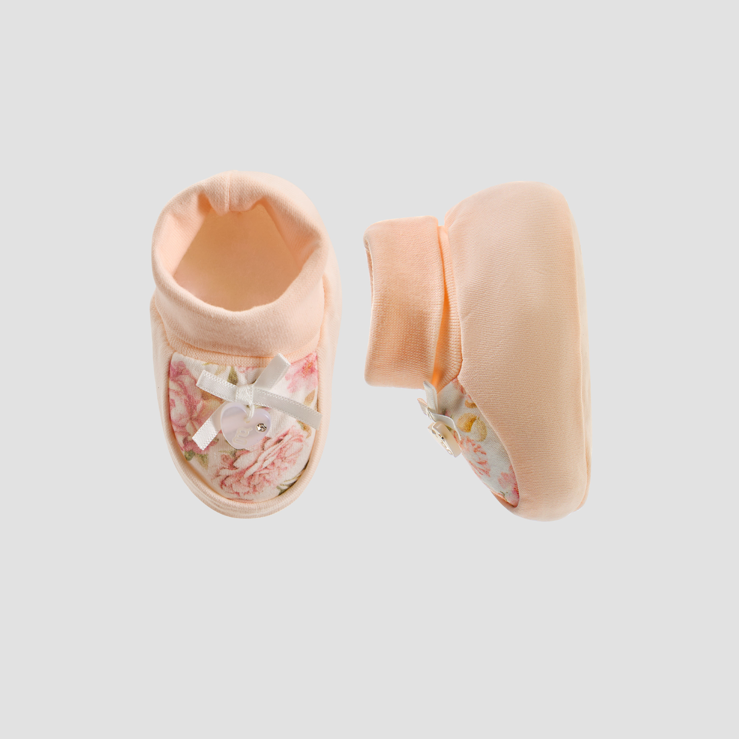 Giggles Floral Print Booties with Colourblock Mittens-baby-girls-accessories-mittens-image-2