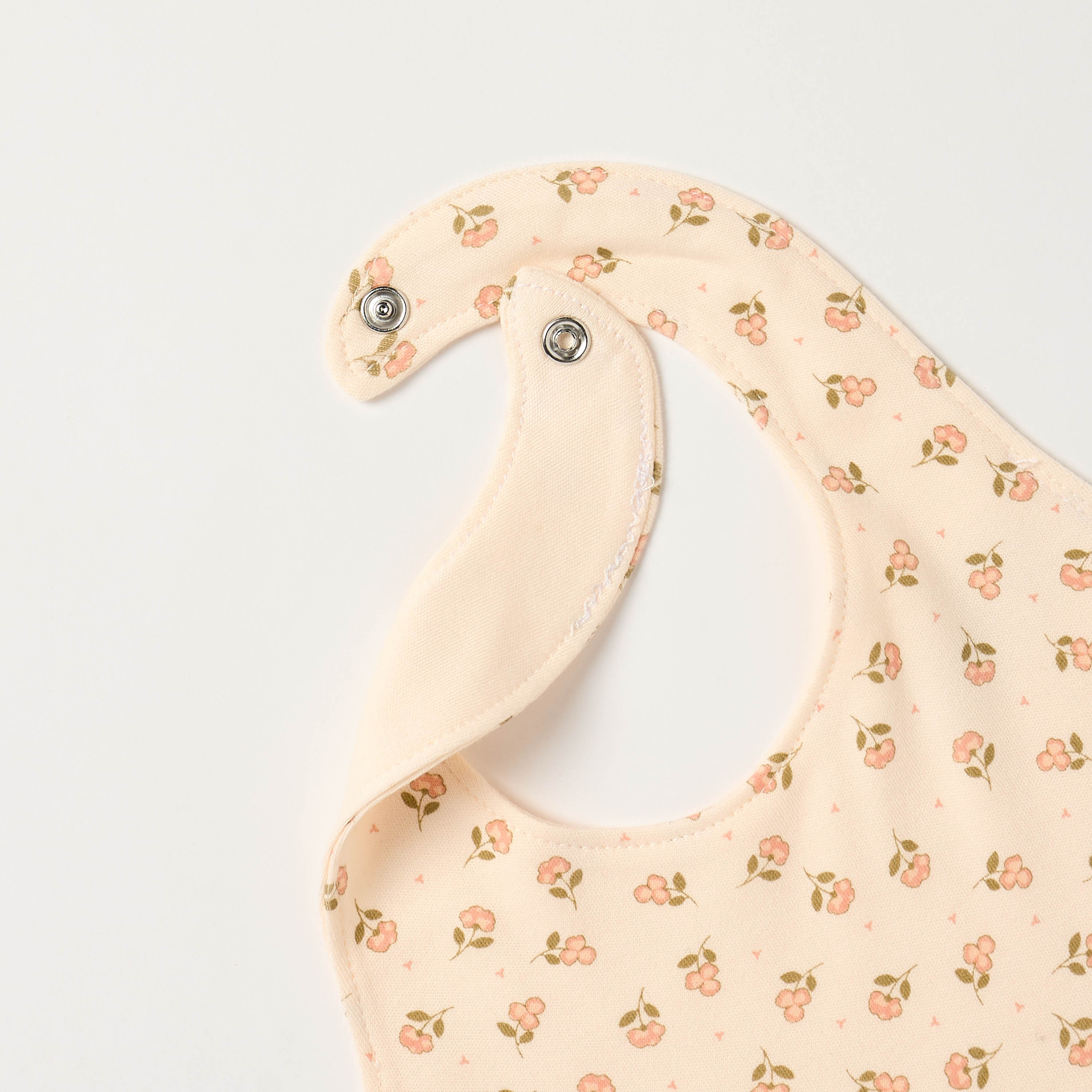 Juniors Floral Print Bib with Button Closure-promo_babyshop_Buy3for10_UAE230426-image-4