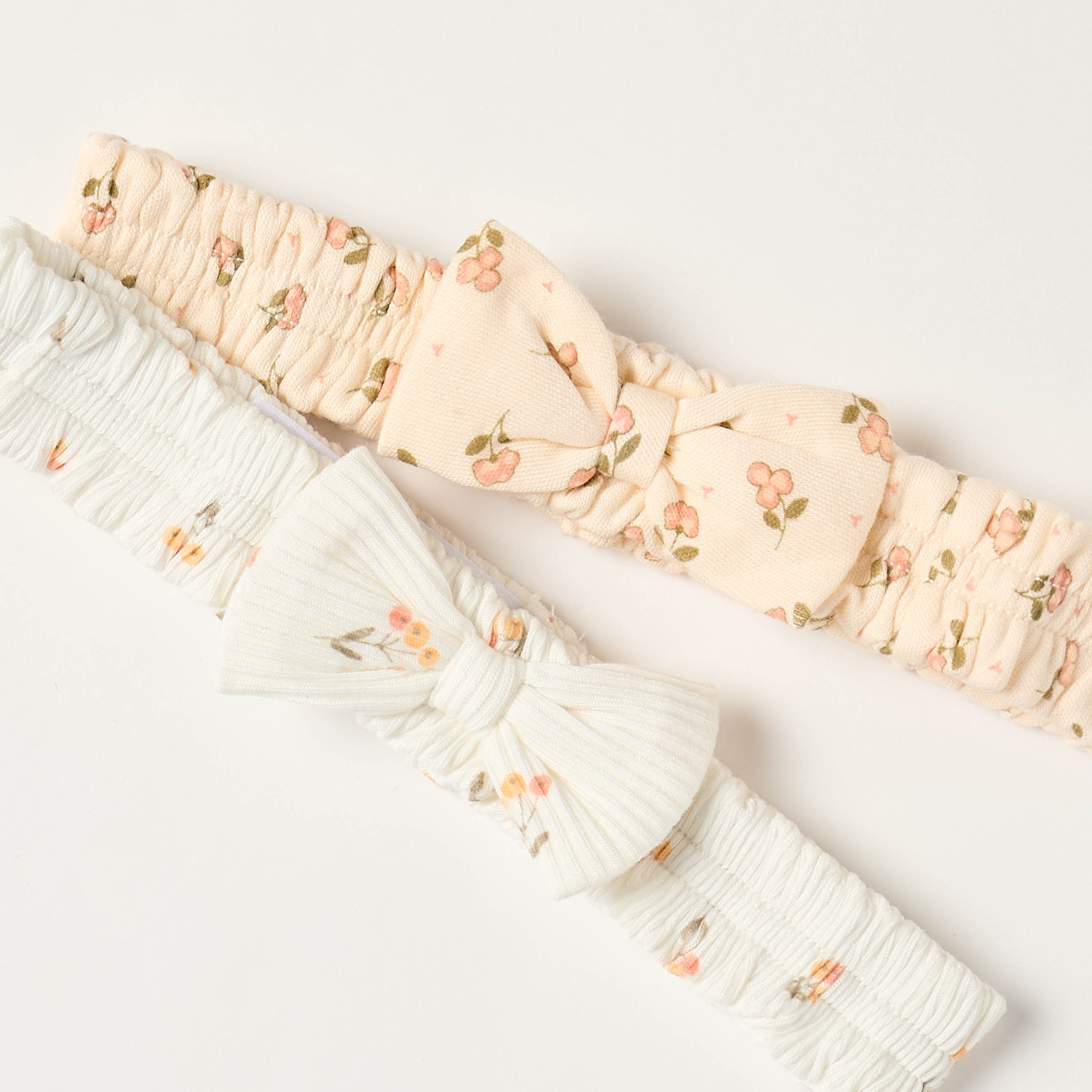 ربطة رأس بعقدة مزينة بفيونكة من جونيورز - طقم من قطعتين-baby-girls-accessories-hairaccessories-image-2