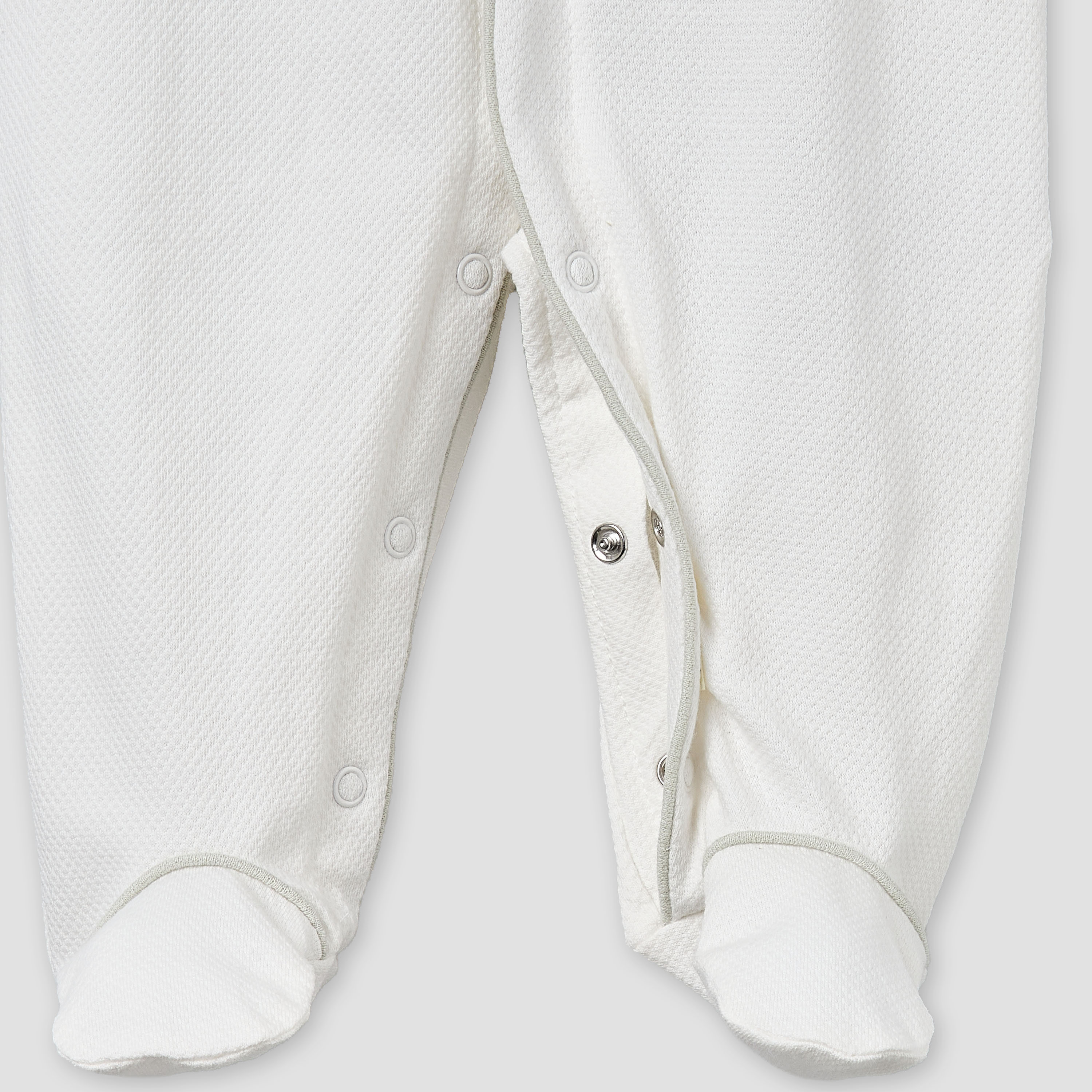Giggles Cotton Collared Long Sleeves Sleepsuit with Textured Design-baby-girls-clothing-nightwear-sleepsuits-image-5