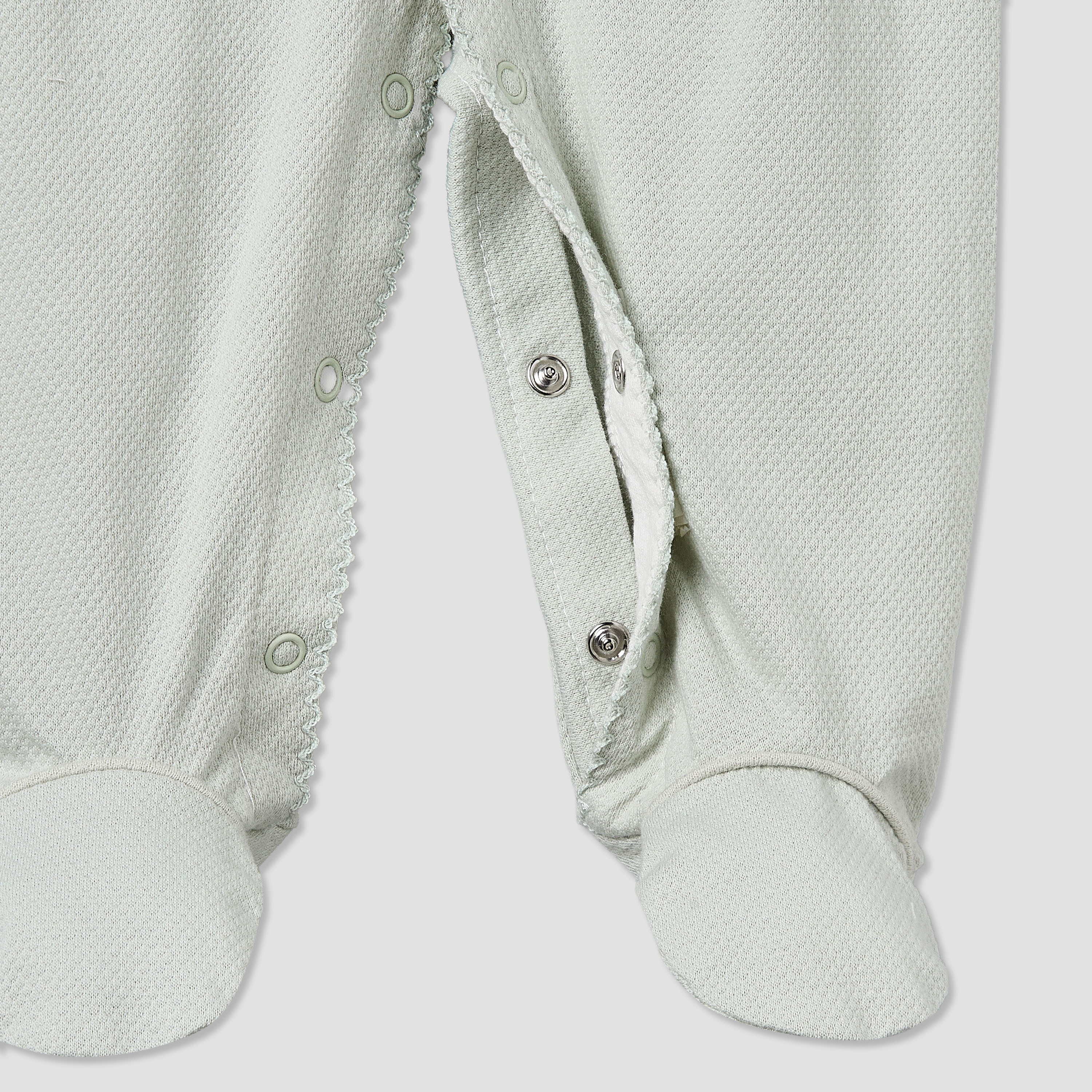Giggles Cotton Round Neck Long Sleeve Sleepsuit with Snap Button Closure-baby-boys-clothing-nightwear-sleepsuits-image-5