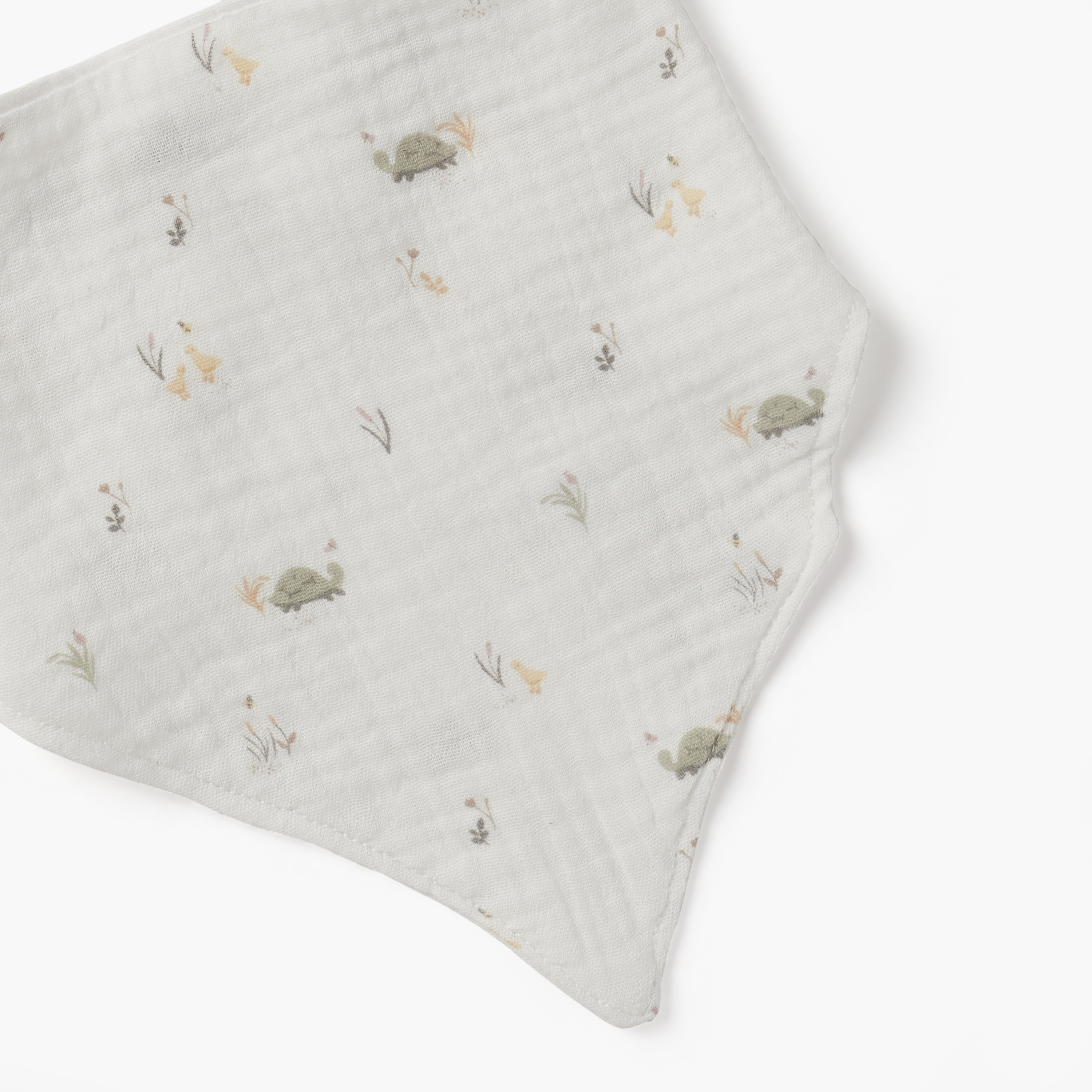 Giggles Tortoise Print Bib with Snap Button Closure-promo_babyshop_Buy3for10_UAE230426-image-3