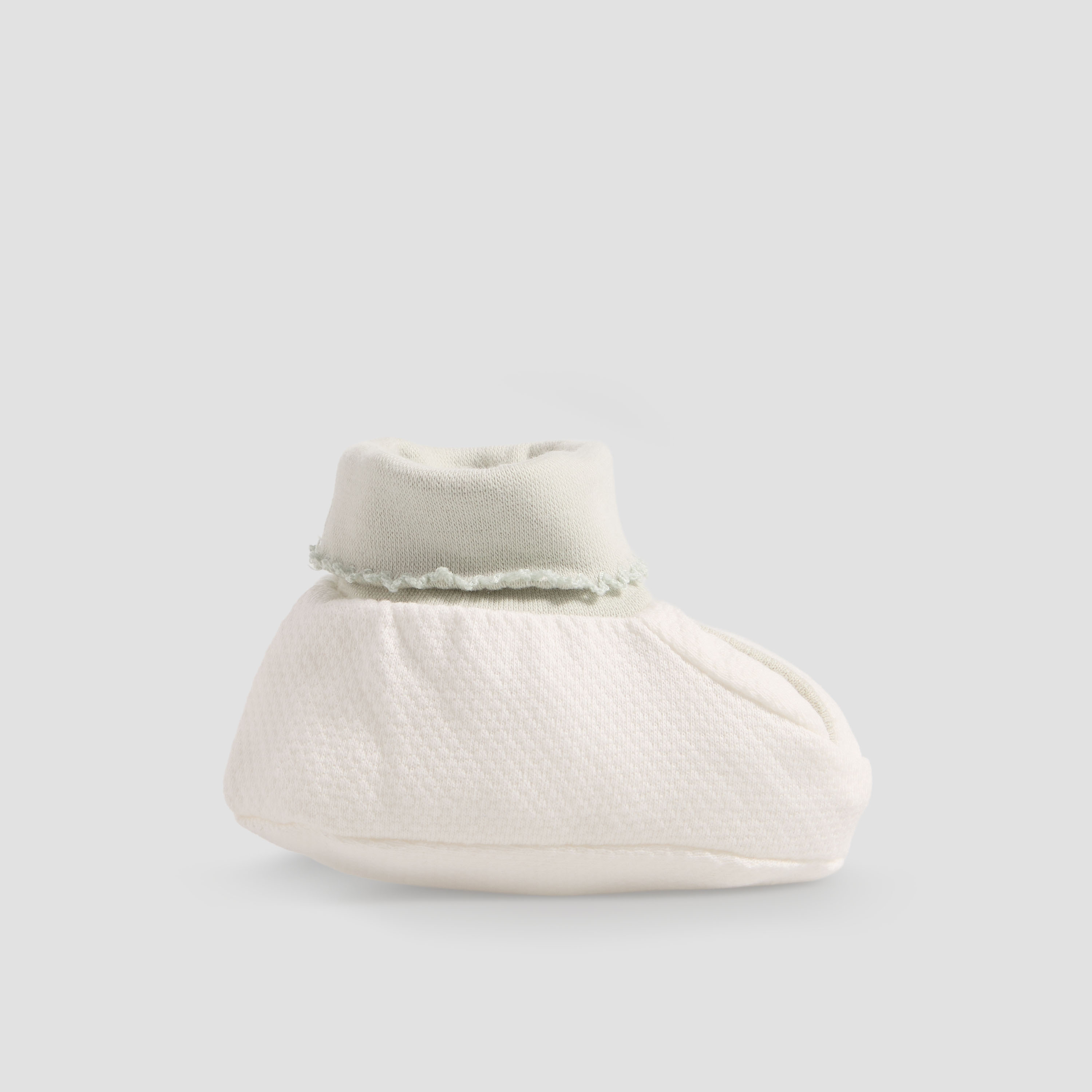 Giggles Booties with Cuff, Textured Pattern-baby-boys-shoes-booties-image-3