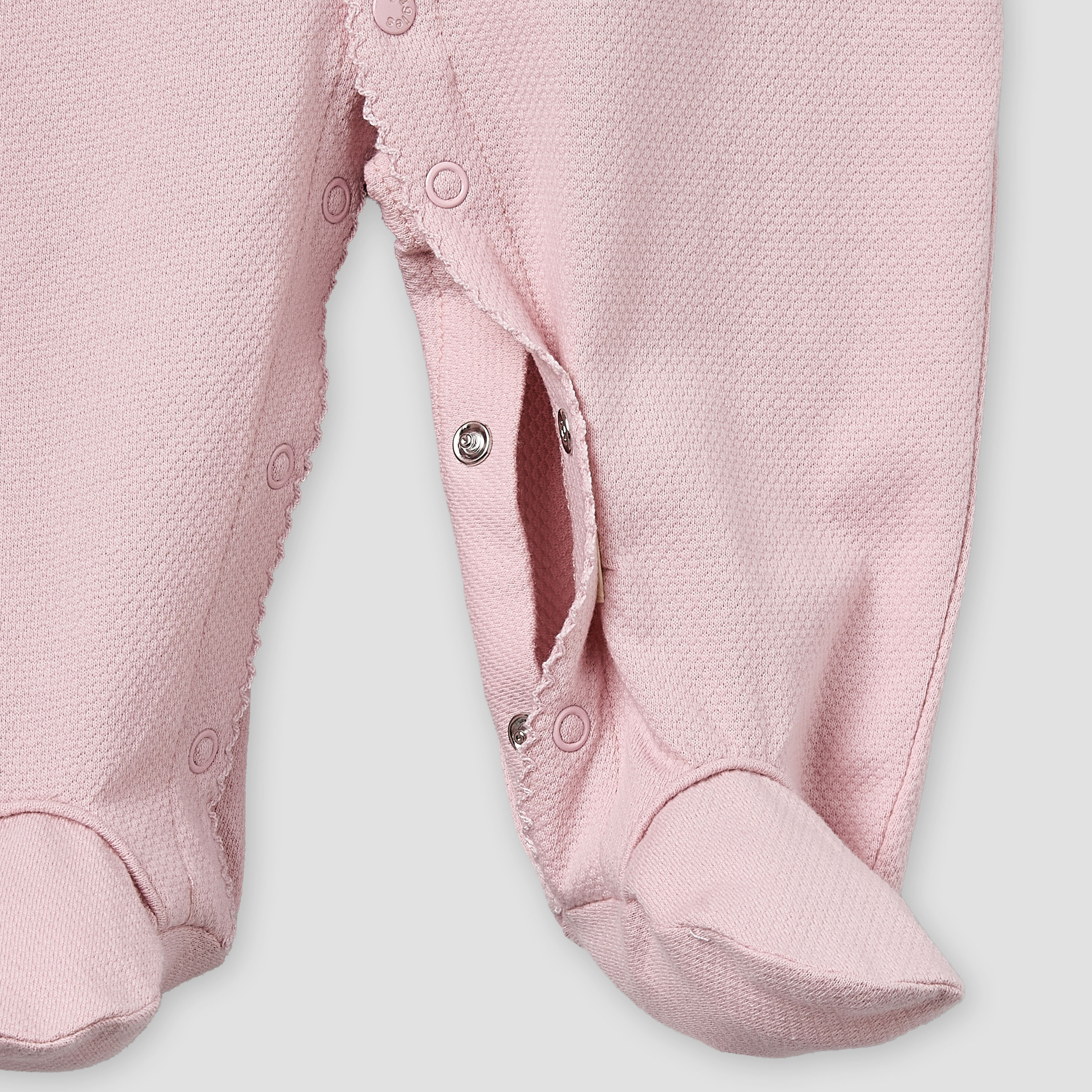Giggles Cotton Round Neck Long Sleeves Sleepsuit with Snap Button Closure-baby-girls-clothing-nightwear-sleepsuits-image-5