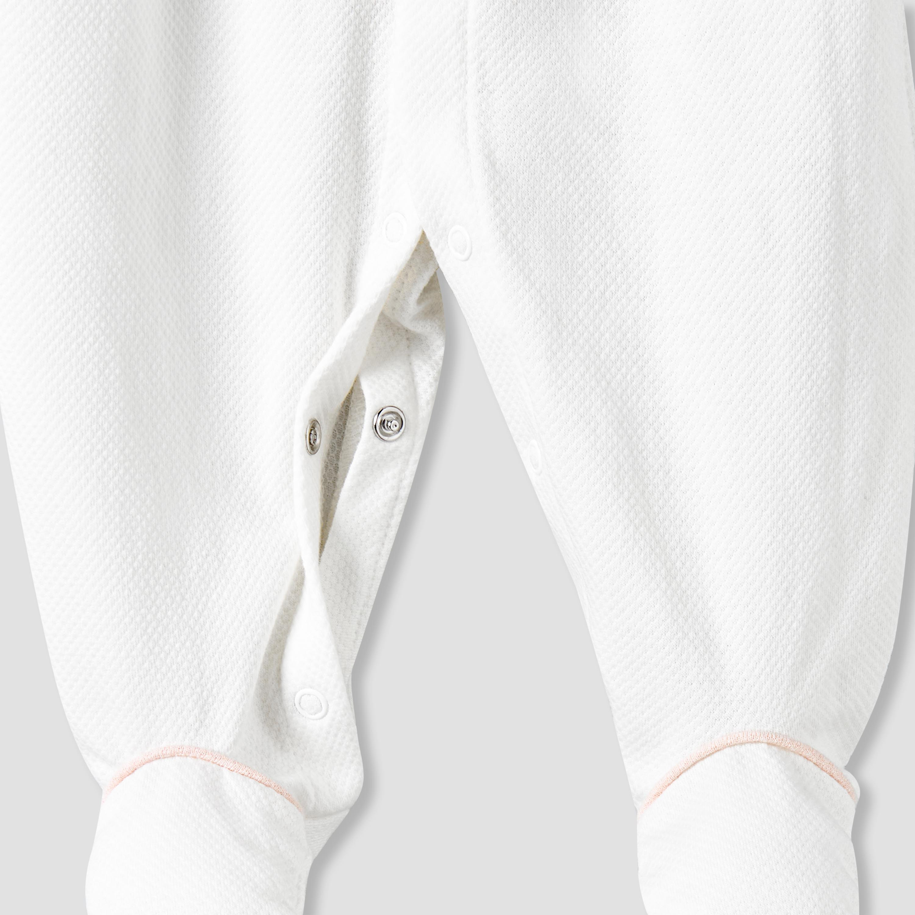 Giggles Cotton Collared Long Sleeves Sleepsuit with Snap Button Closure-baby-girls-clothing-nightwear-sleepsuits-image-4