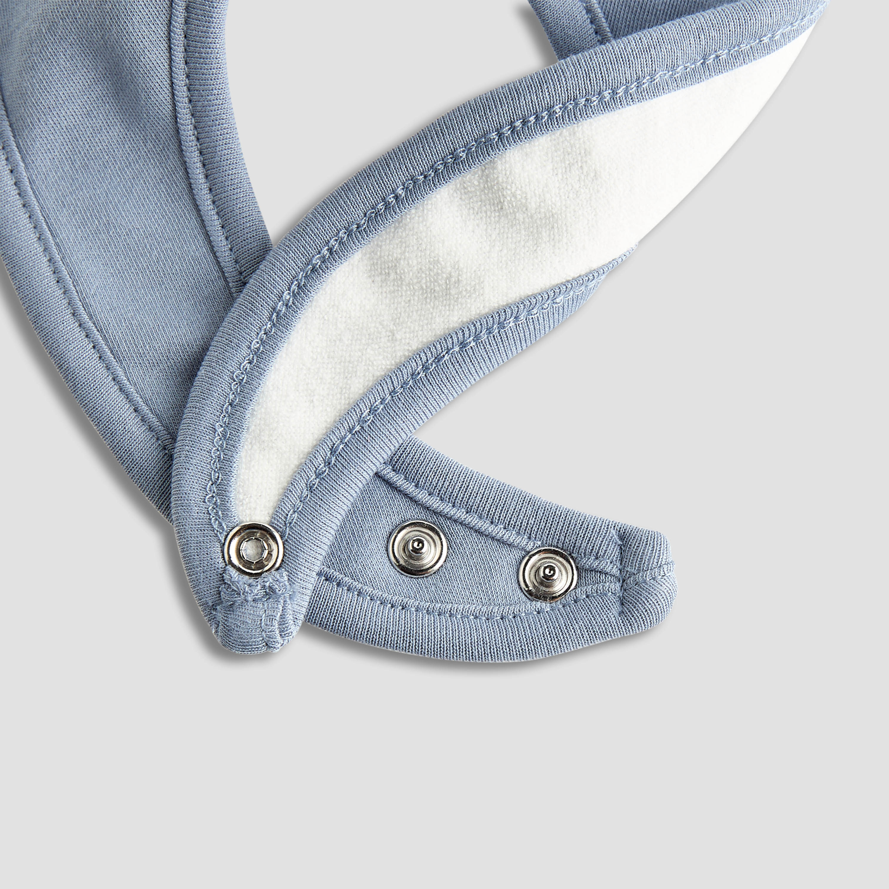 Juniors Printed Bib with Button Closure - Set of 3-baby-feeding-bibs-image-7