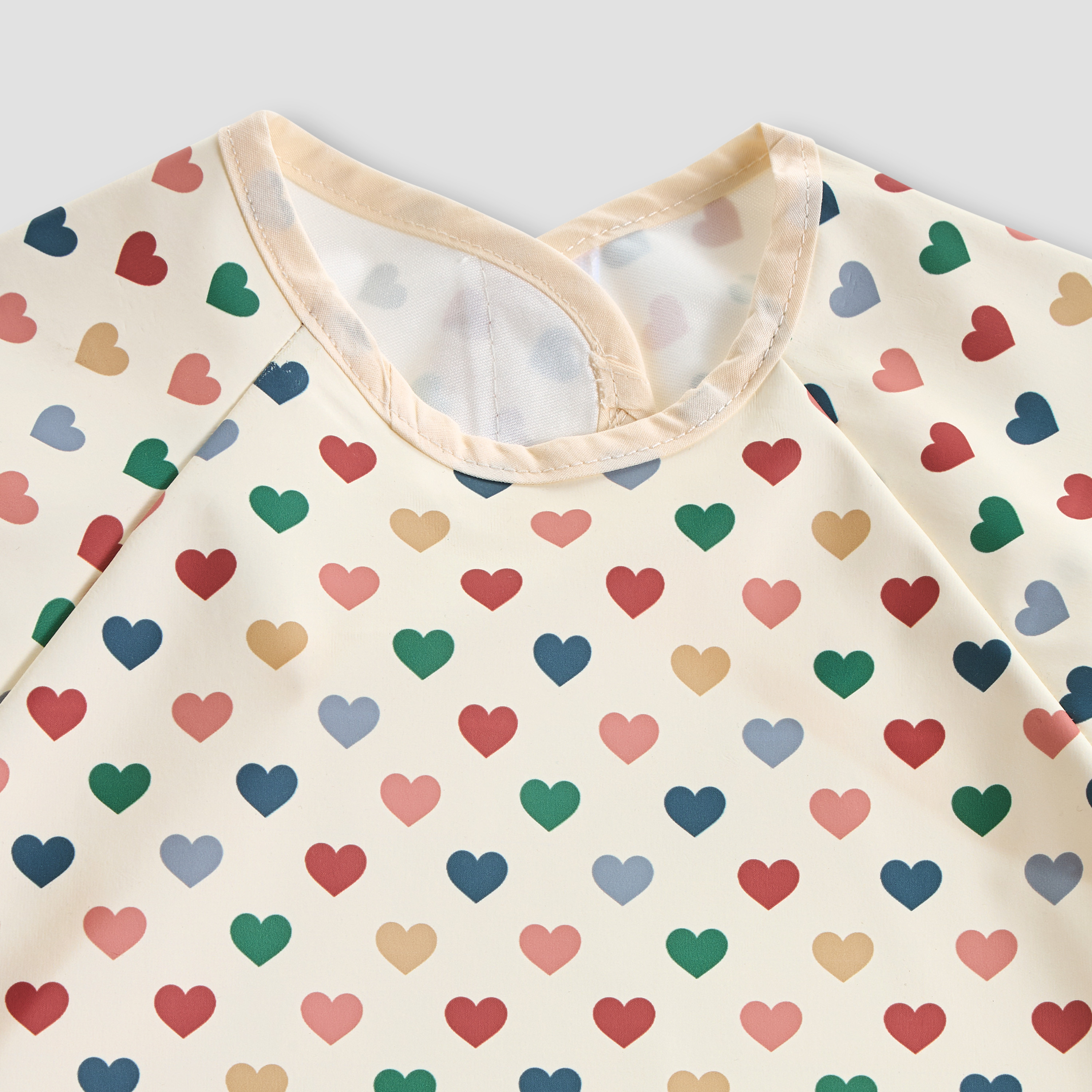 Juniors Heart Print Apron Bib with Long Sleeves-baby-feeding-bibs-image-3