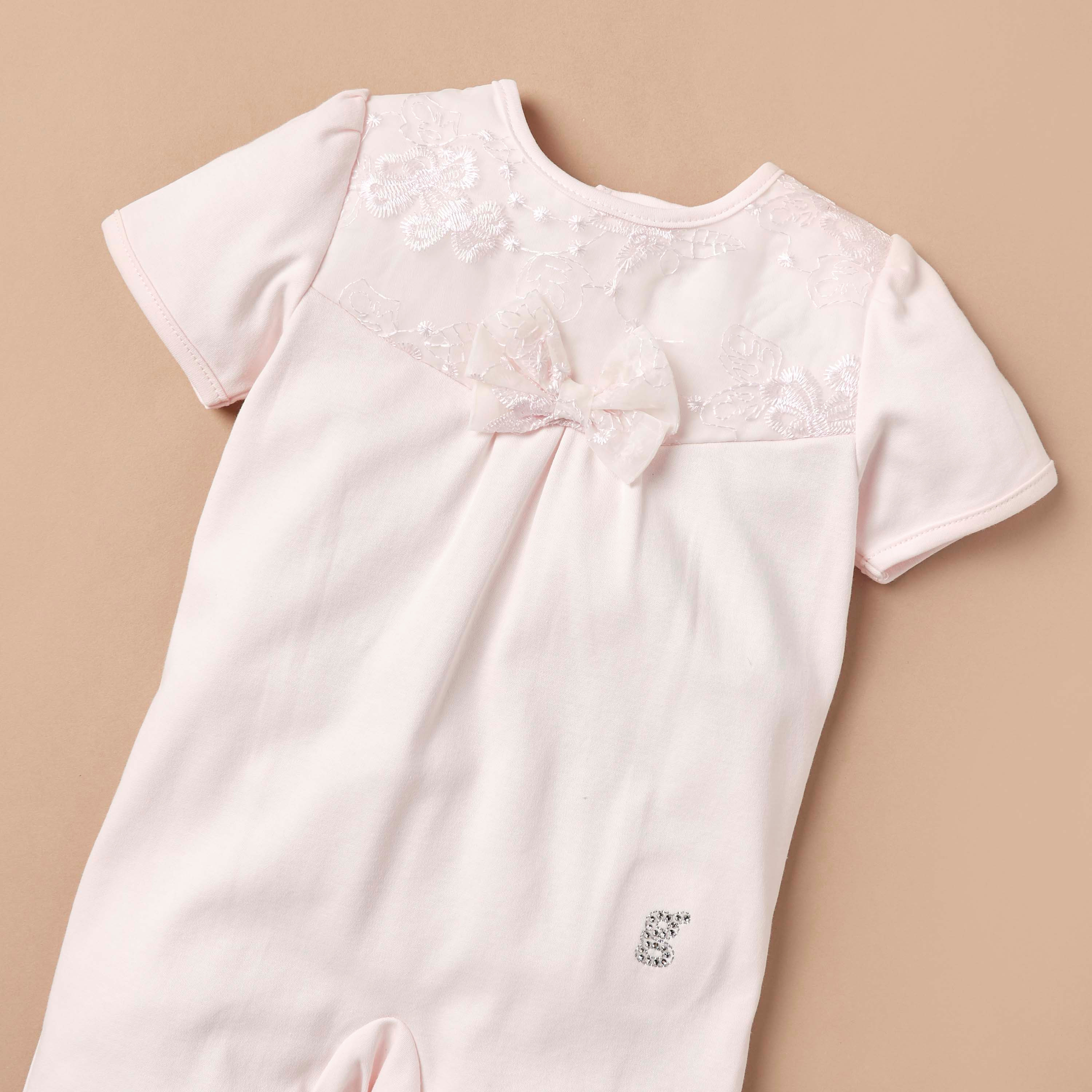 أفرول بفيونكة وزر إغلاق كبّاس من جيجلز-baby-girls-clothing-rompers-image-2