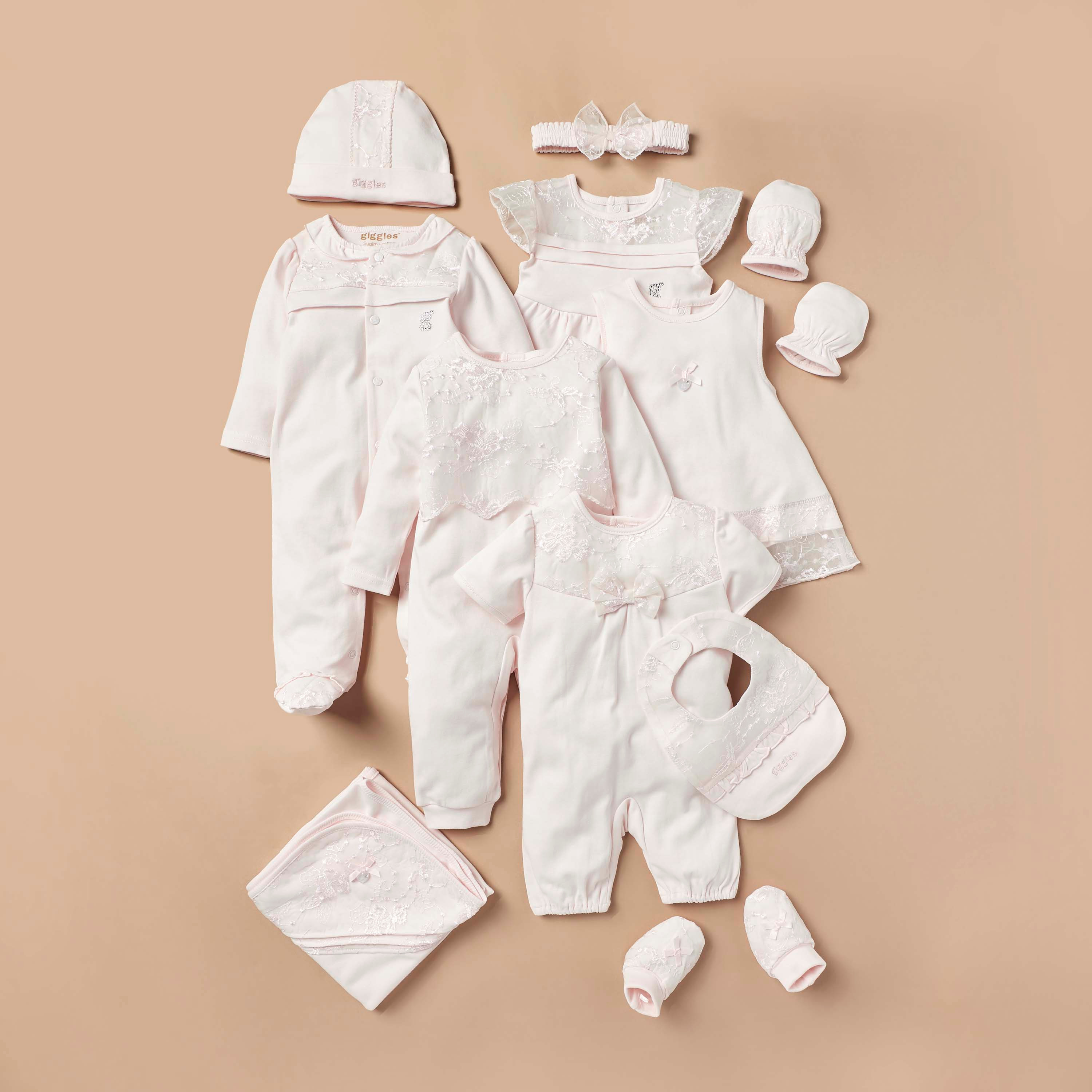 أفرول بفيونكة وزر إغلاق كبّاس من جيجلز-baby-girls-clothing-rompers-image-5