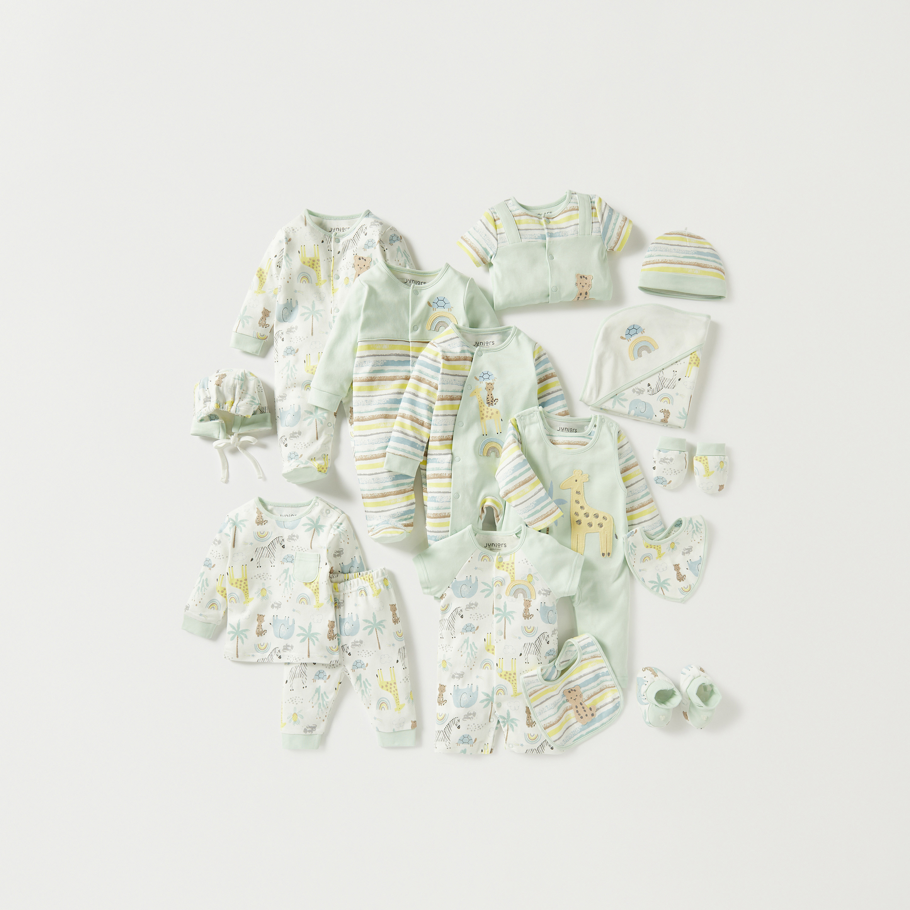 بدلة نوم بأقدام مغلقة وتفاصيل زينة بطبعات من جونيورز-baby-boys-clothing-nightwear-sleepsuits-image-5
