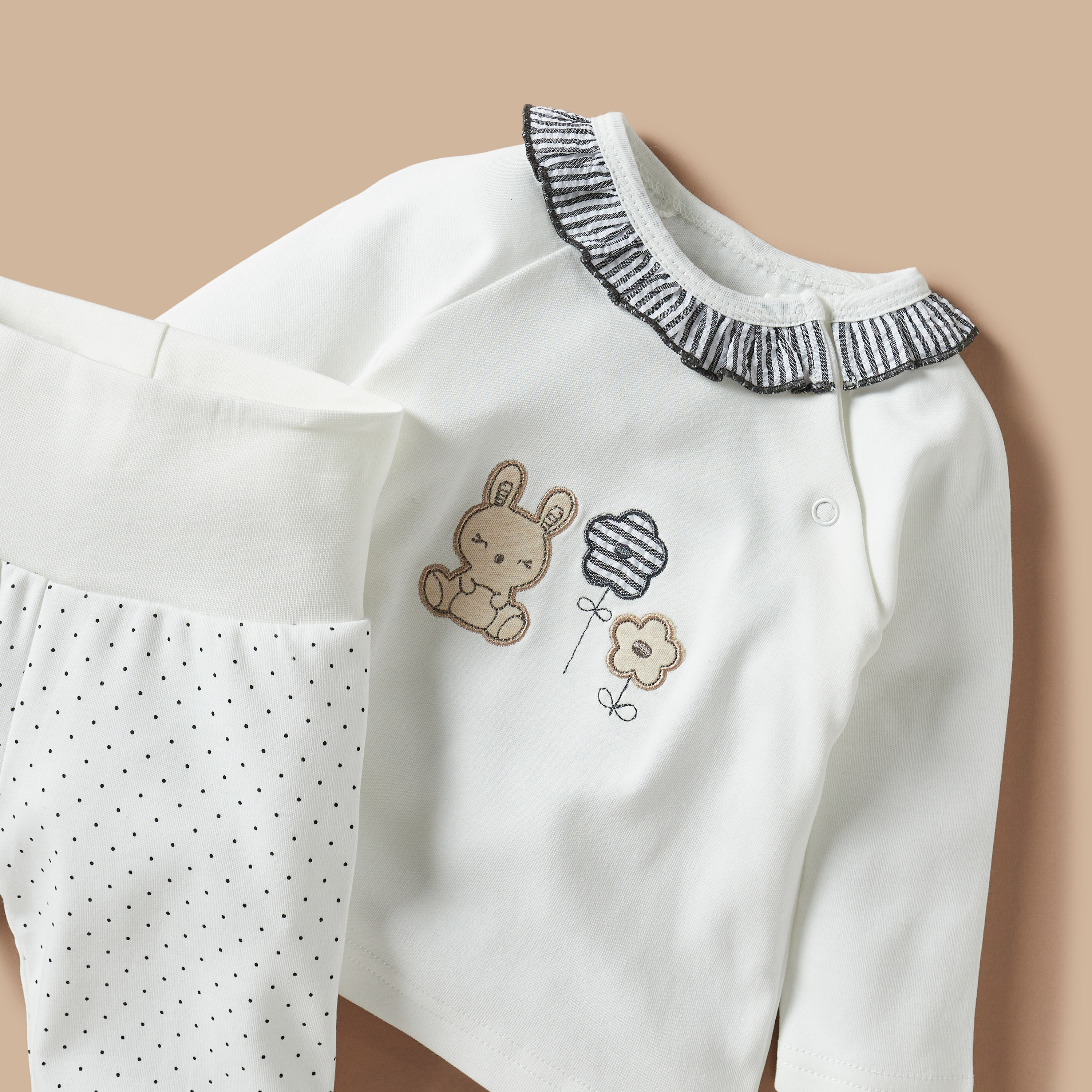 طقم بنطلون بيجاما وتيشيرت بأكمام طويلة وتطريزات زهور وأرنب من جونيورز-baby-girls-clothing-nightwear-pyjamasets-image-4