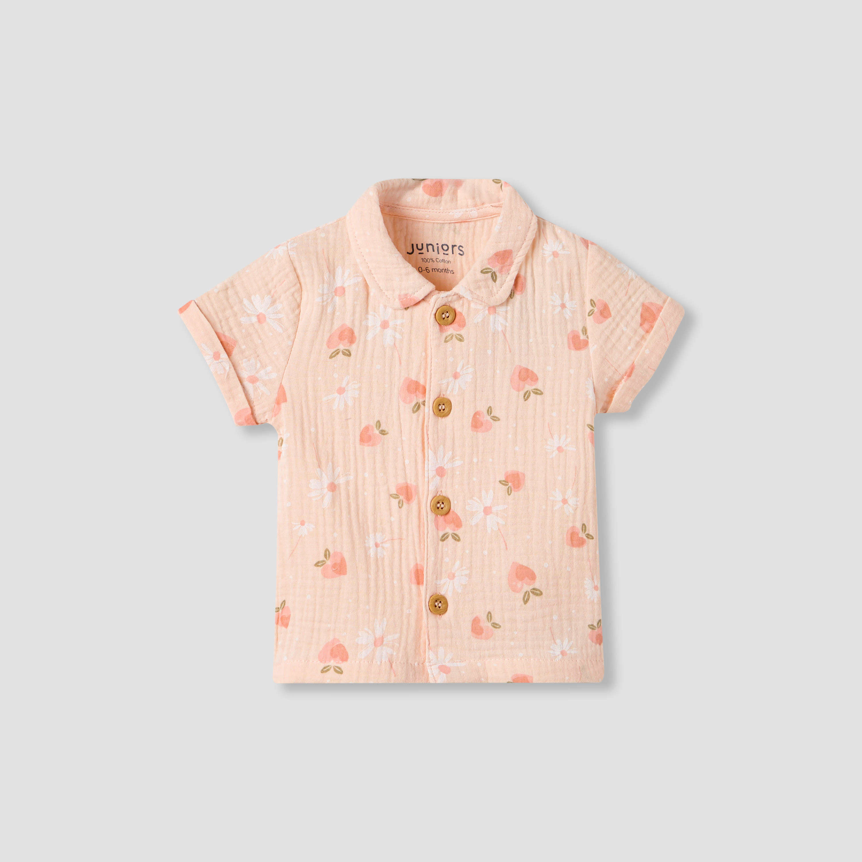 طقم شورت وقميص بناتي بطبعات قلوب وأكمام قصيرة وياقة قطن موسلين من جونيورز-baby-girls-clothing-setsandcoords-image-2