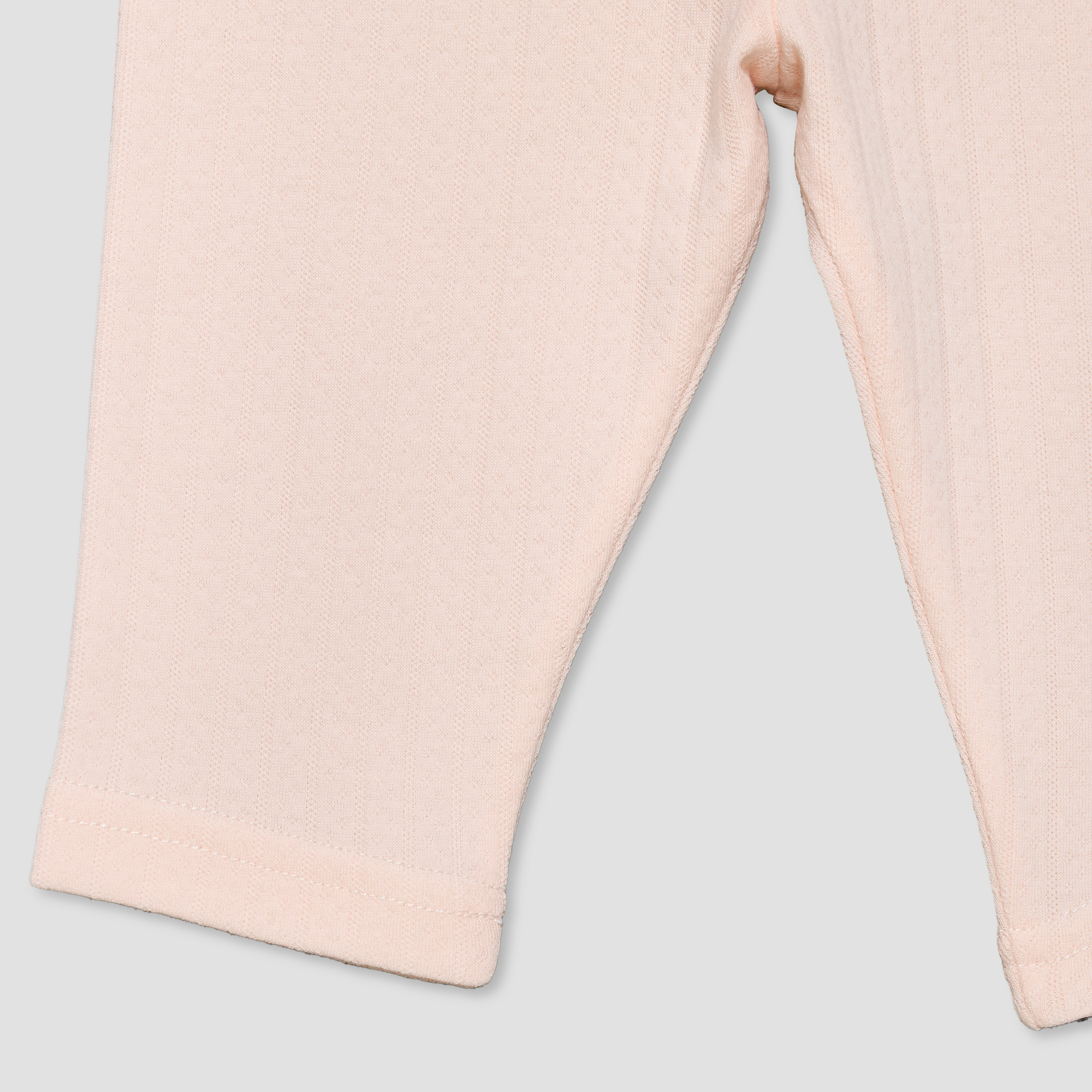 طقم بيجاما قطن بأكمام قصيرة وياقة عادية وبتصميم بارز من جونيورز-baby-girls-clothing-nightwear-pyjamasets-image-10