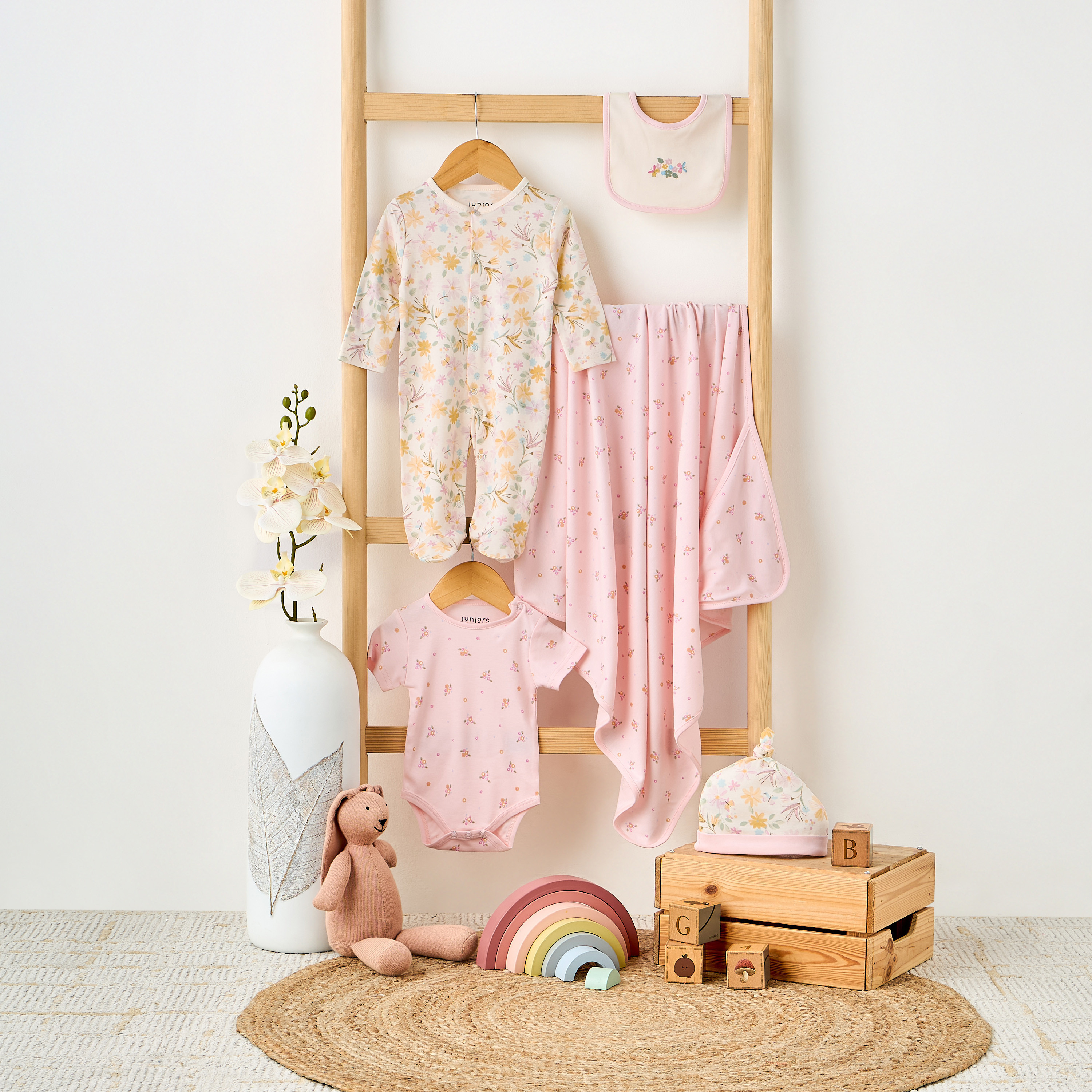 Set of 5 Juniors Clothing Gift Set with Floral Print-baby-girls-clothing-setsandcoords-image-9
